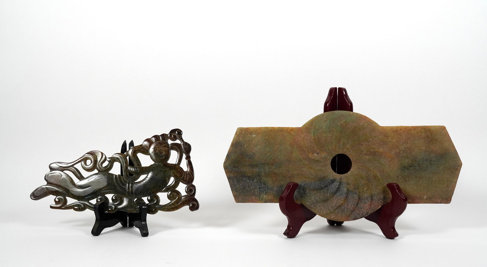 2 pcs Chinese stone ornaments (1 of 9)
