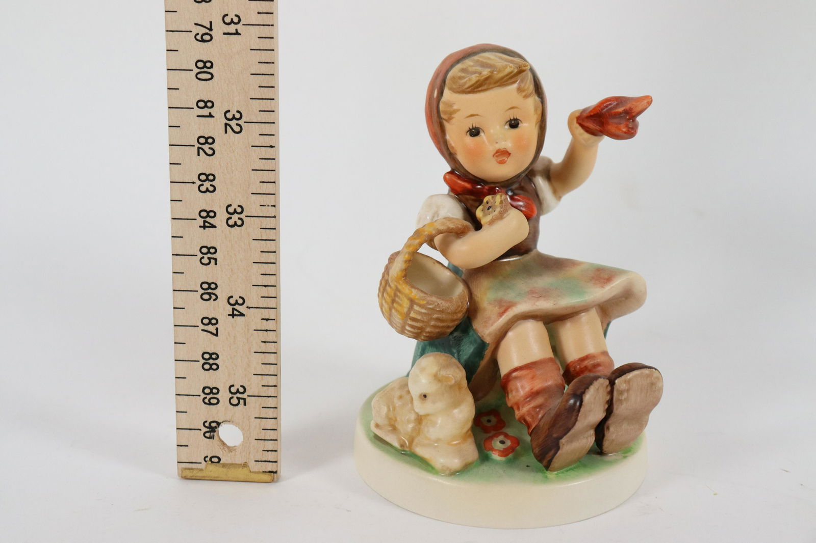 Goebel Hummel figurine: Goebel Hummel vintage figurine. W. Germany.