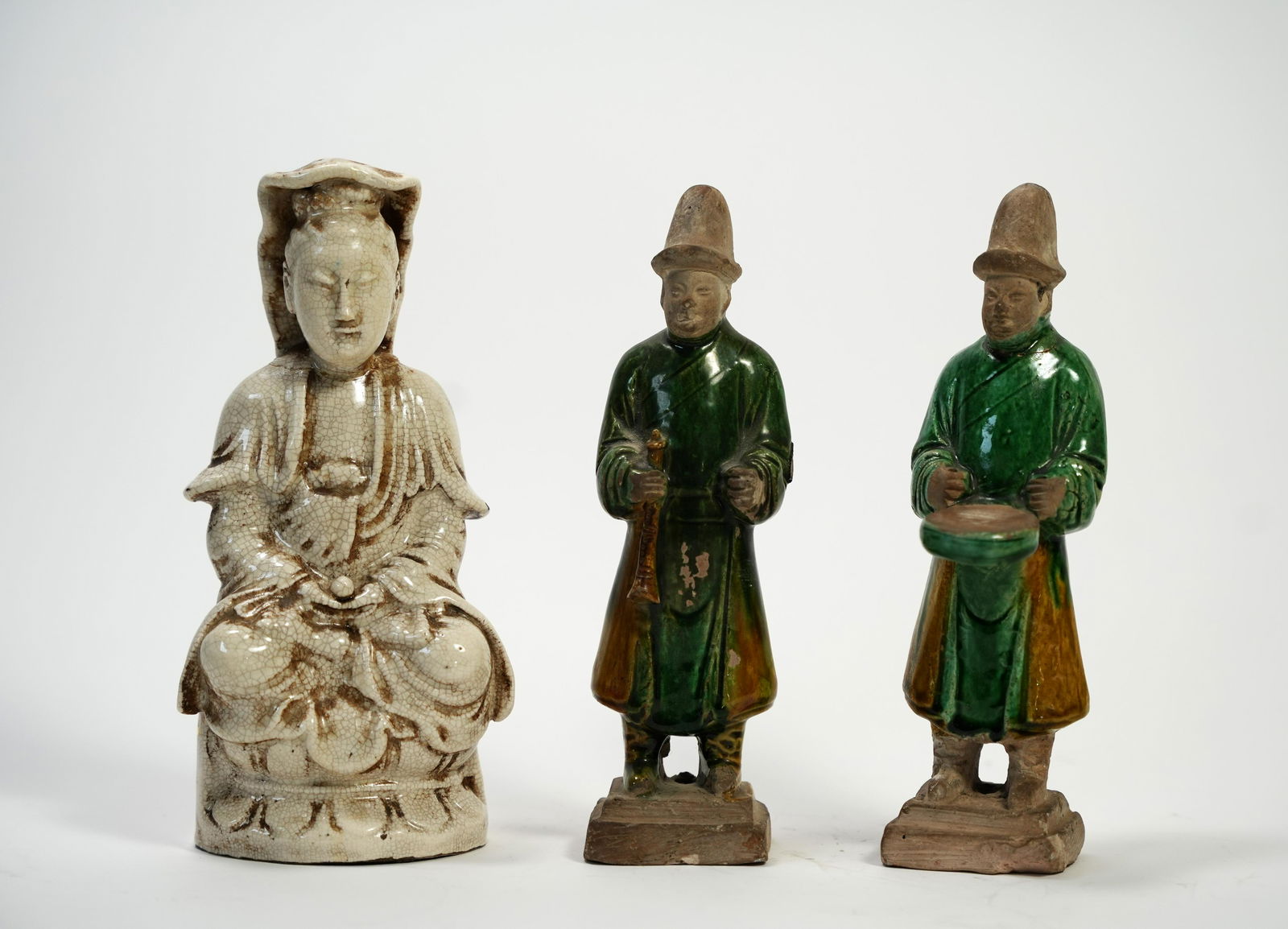 3 pcs Chinese fine figures (1 of 9)