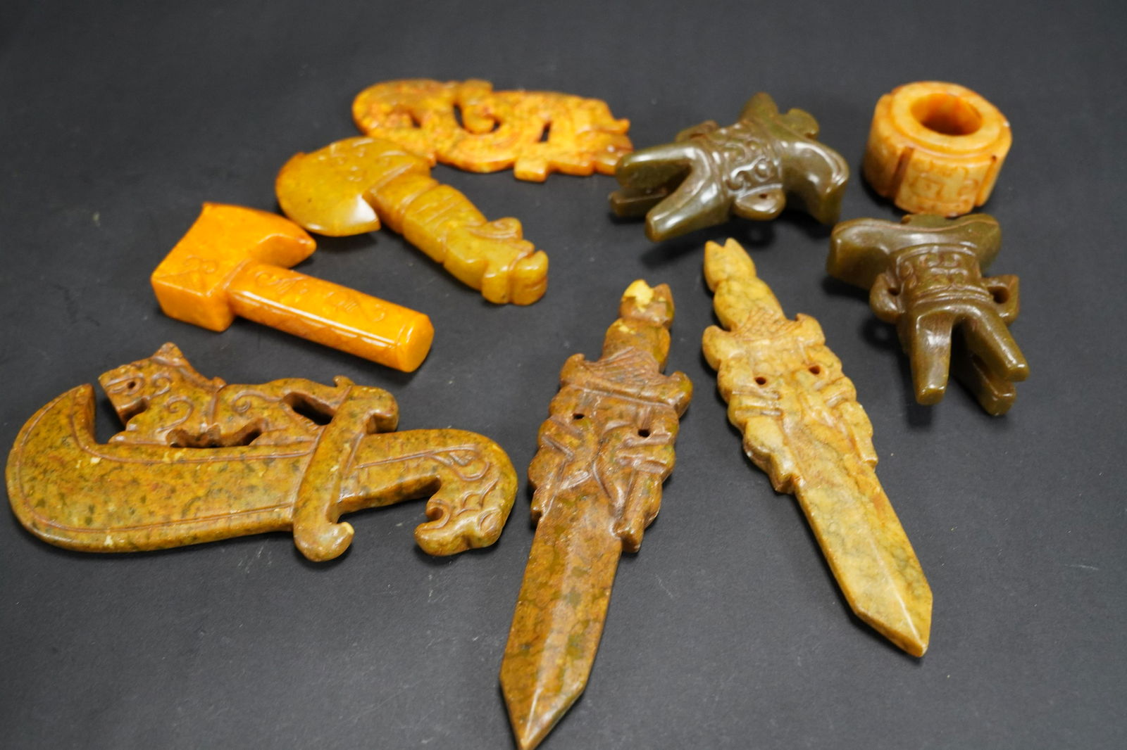 9 pcs Chinese stone ornaments (1 of 7)