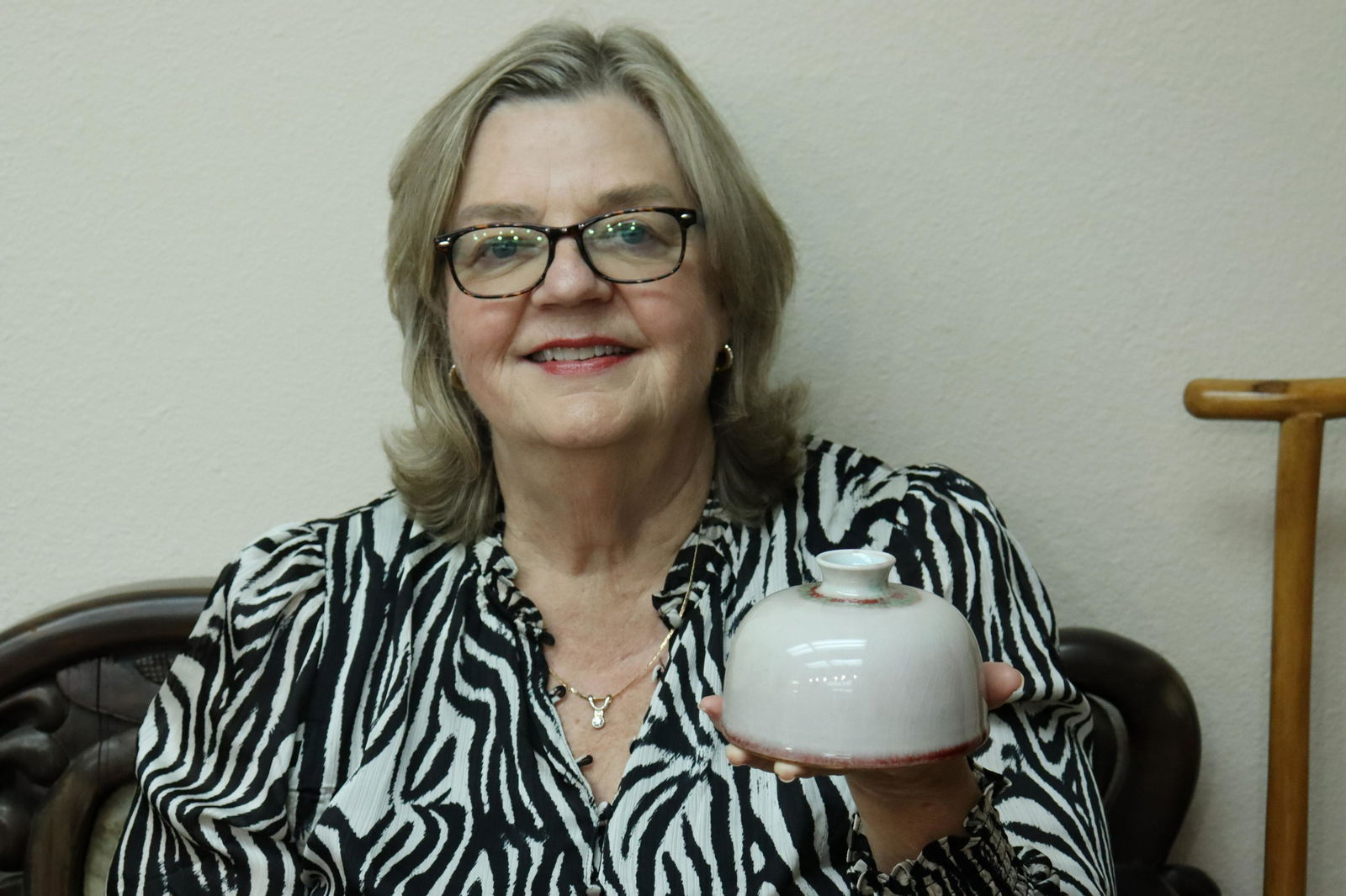 Chinese porcelain fine coupe (1 of 7)