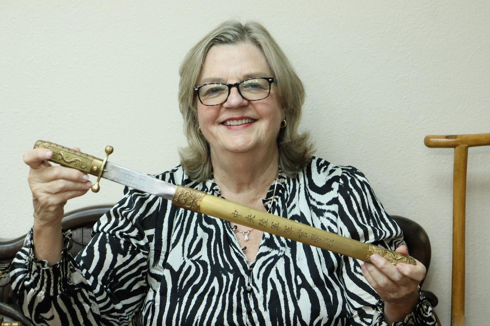 Chinese fine dagger (1 of 9)