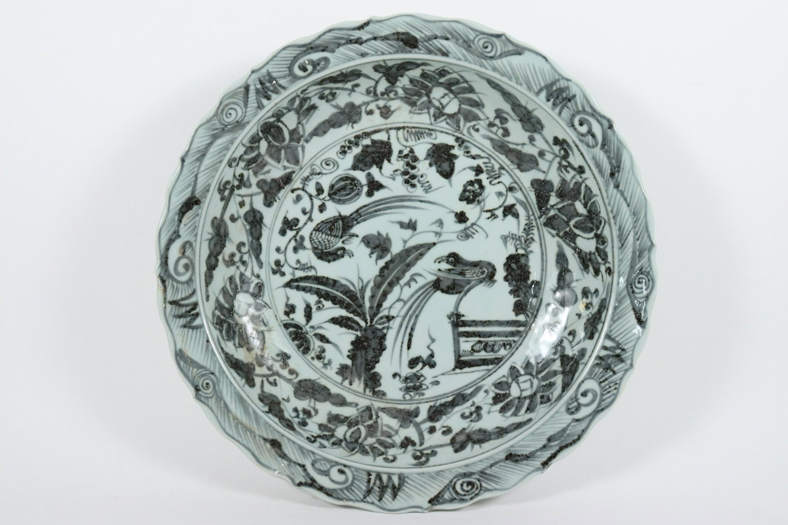 Chinese fine b/w charger: Chinese fine blue and white charger plate. H: 3" x W: 15.15."