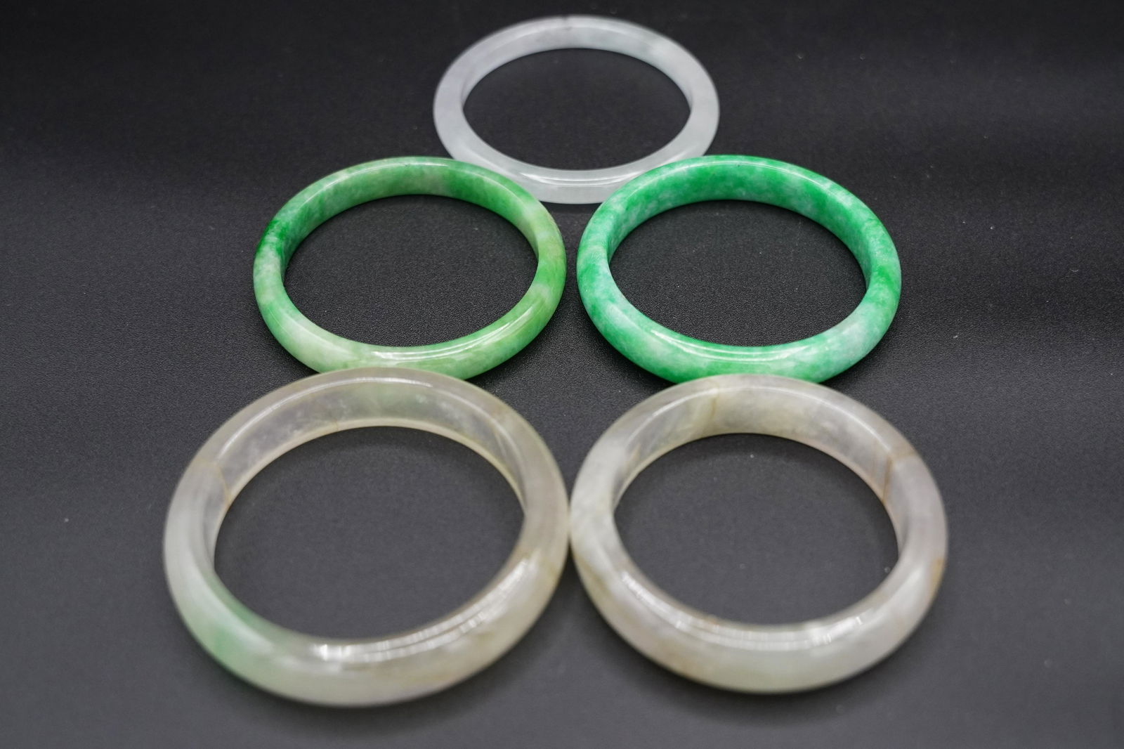 5 pcs Chinese jadeite bangles (1 of 6)
