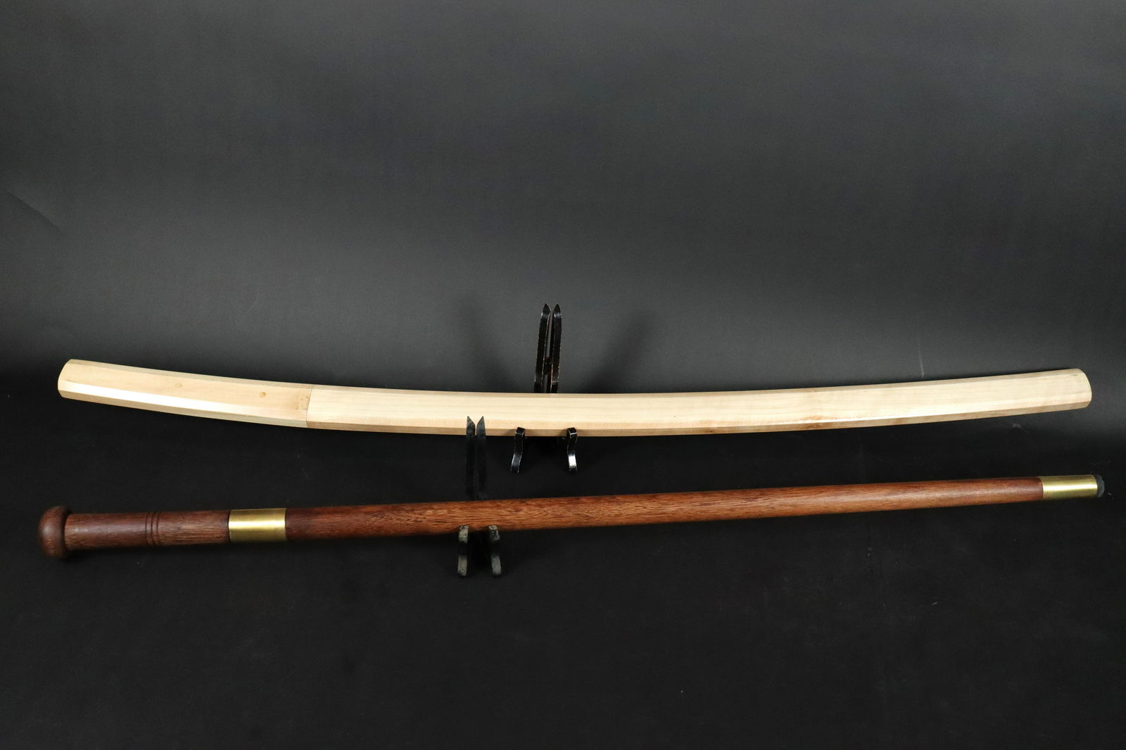 2 pcs Asian fine sword (1 of 7)