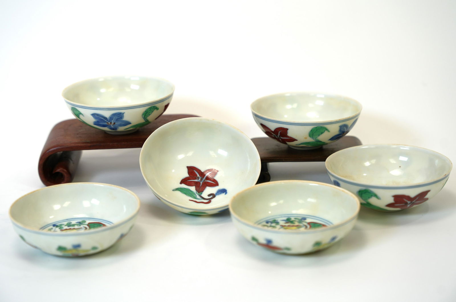 6 pcs Chinese fancy cups (1 of 5)