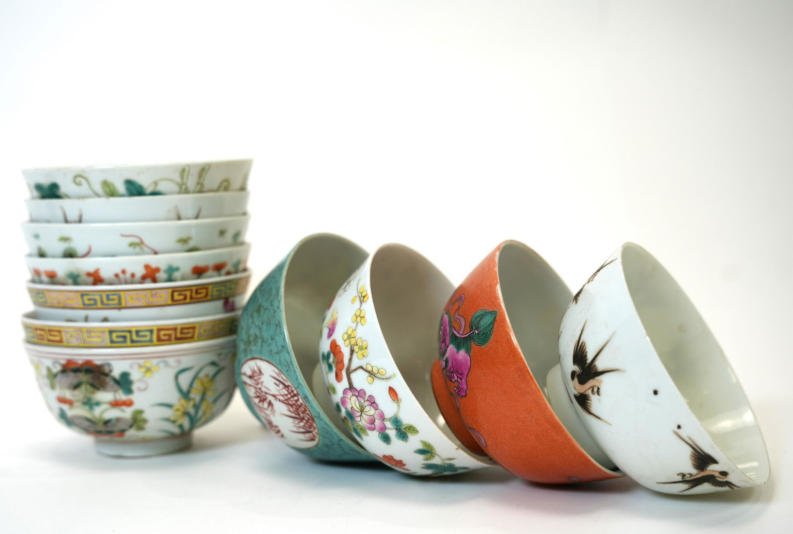 11 pcs Chinese porcelain bowls (1 of 9)