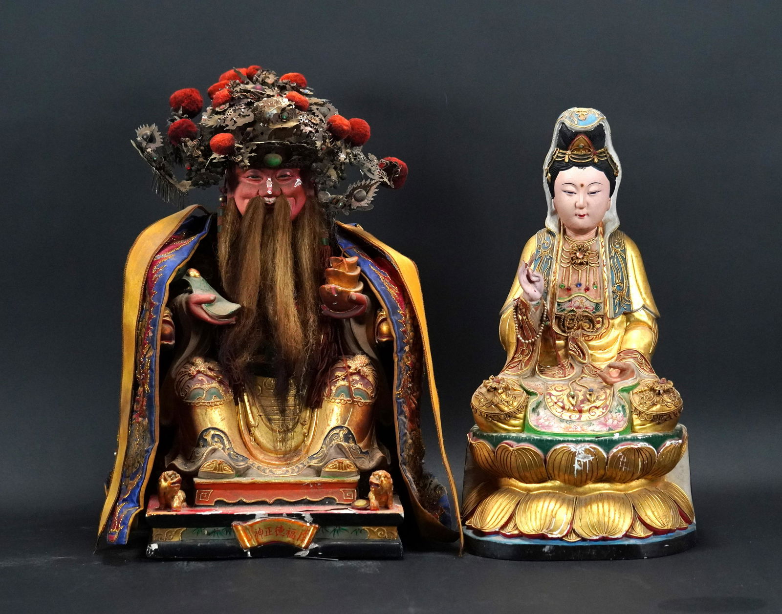 2 pcs Chinese camphor wood statue (1 of 9)