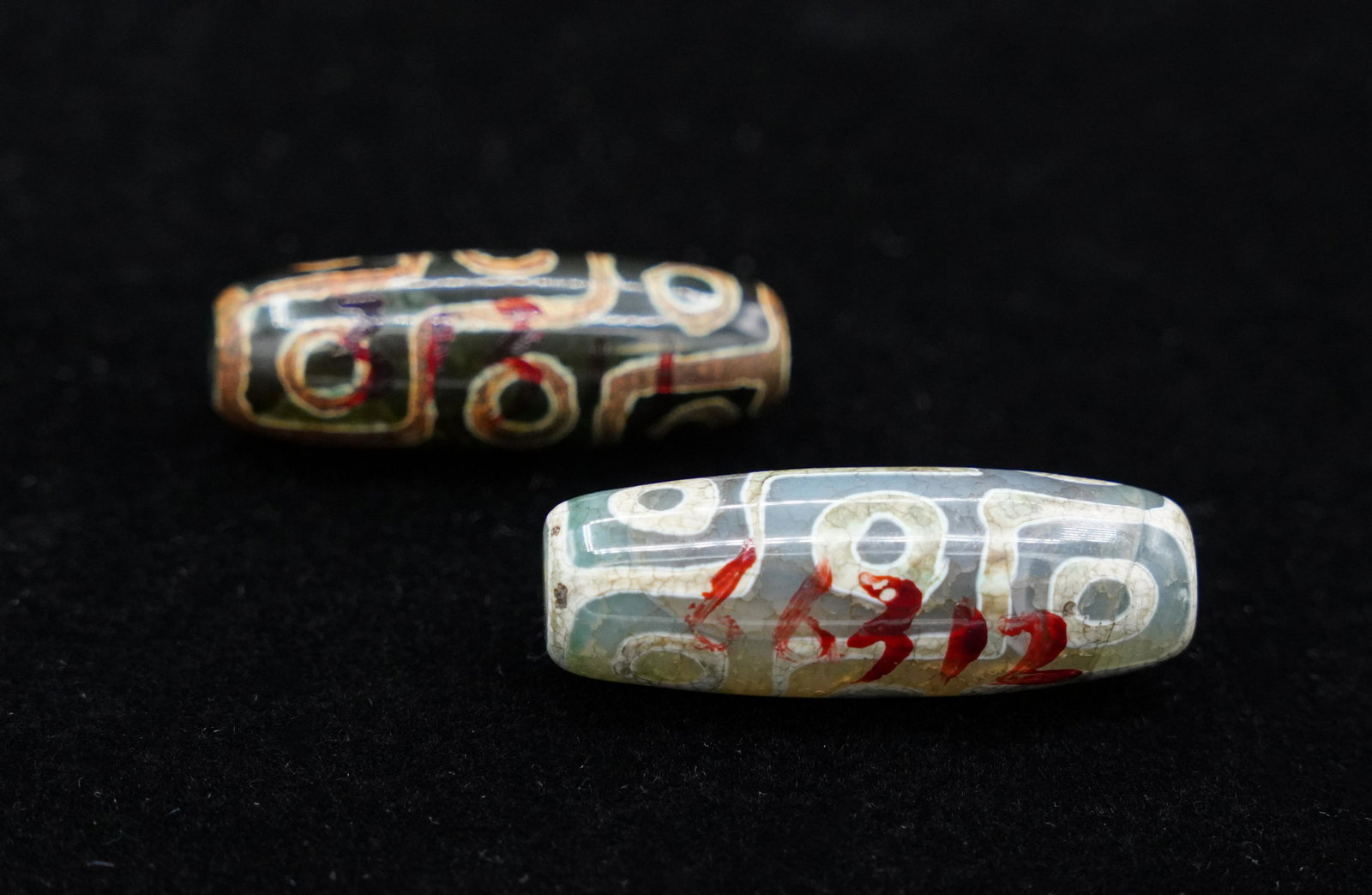 2 pcs Tibetan fine dzi bead (1 of 6)
