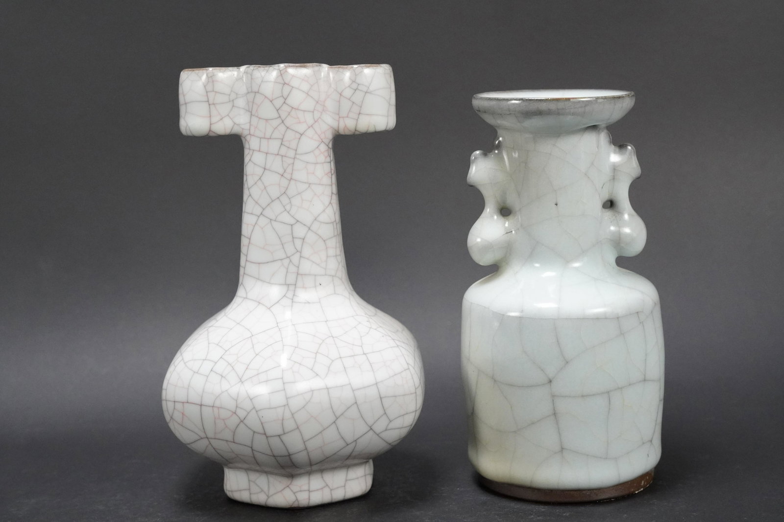 2 pcs Chinese crackled vase (1 of 7)