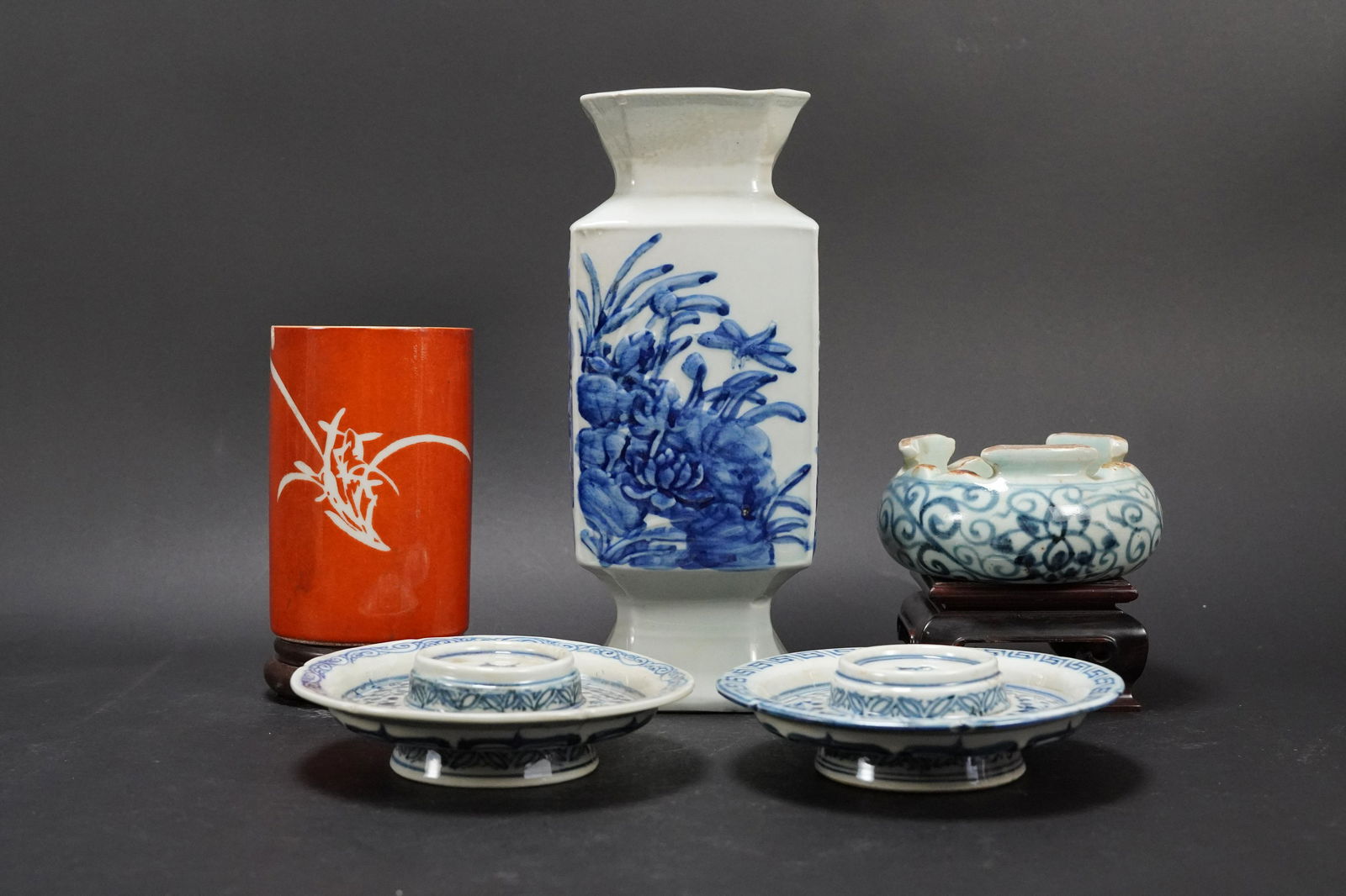 5 pcs Chinese porcelain items (1 of 7)
