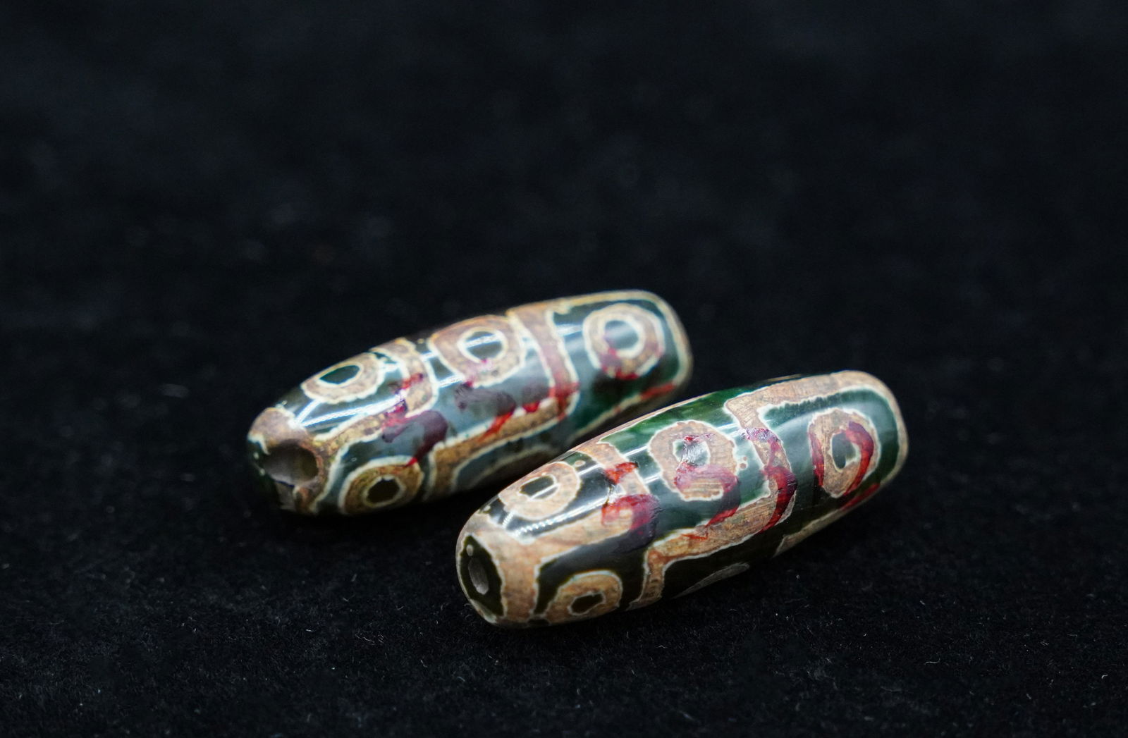 2 pcs Tibetan dzi bead (1 of 6)