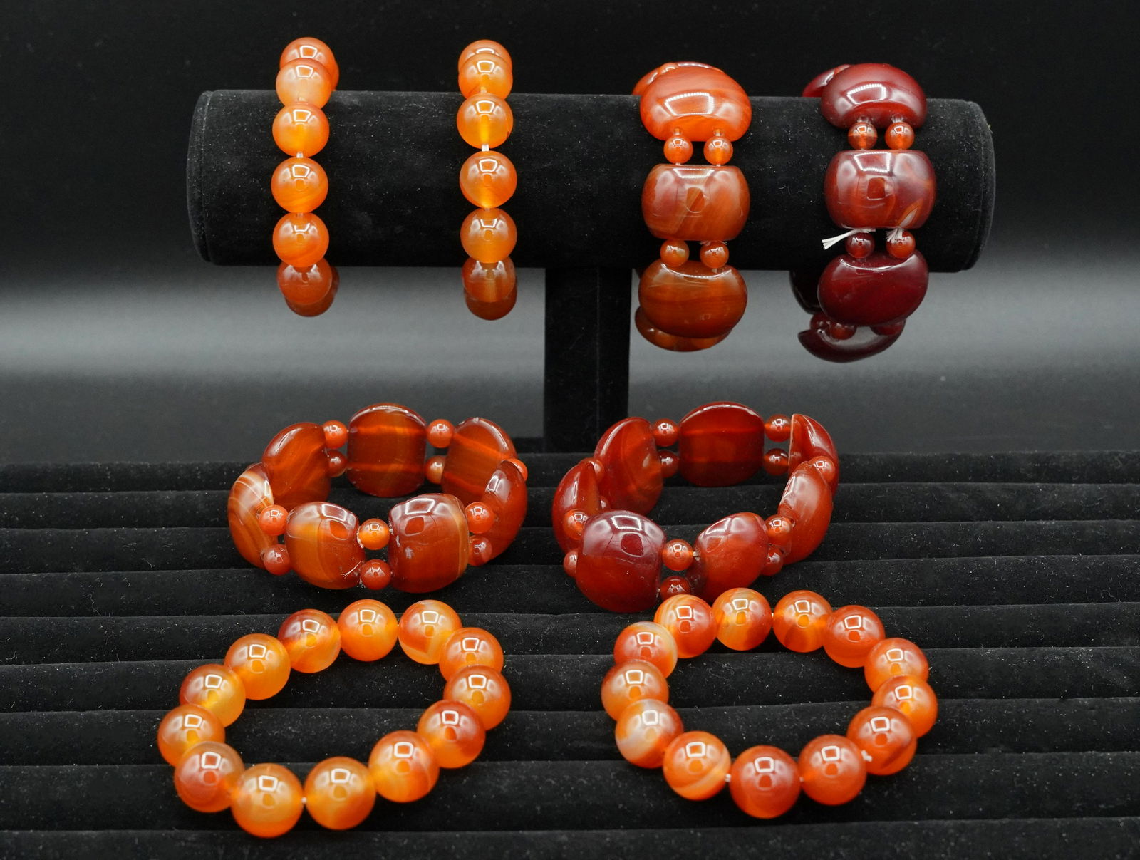 8 pcs Chinese agate bracelet (1 of 6)