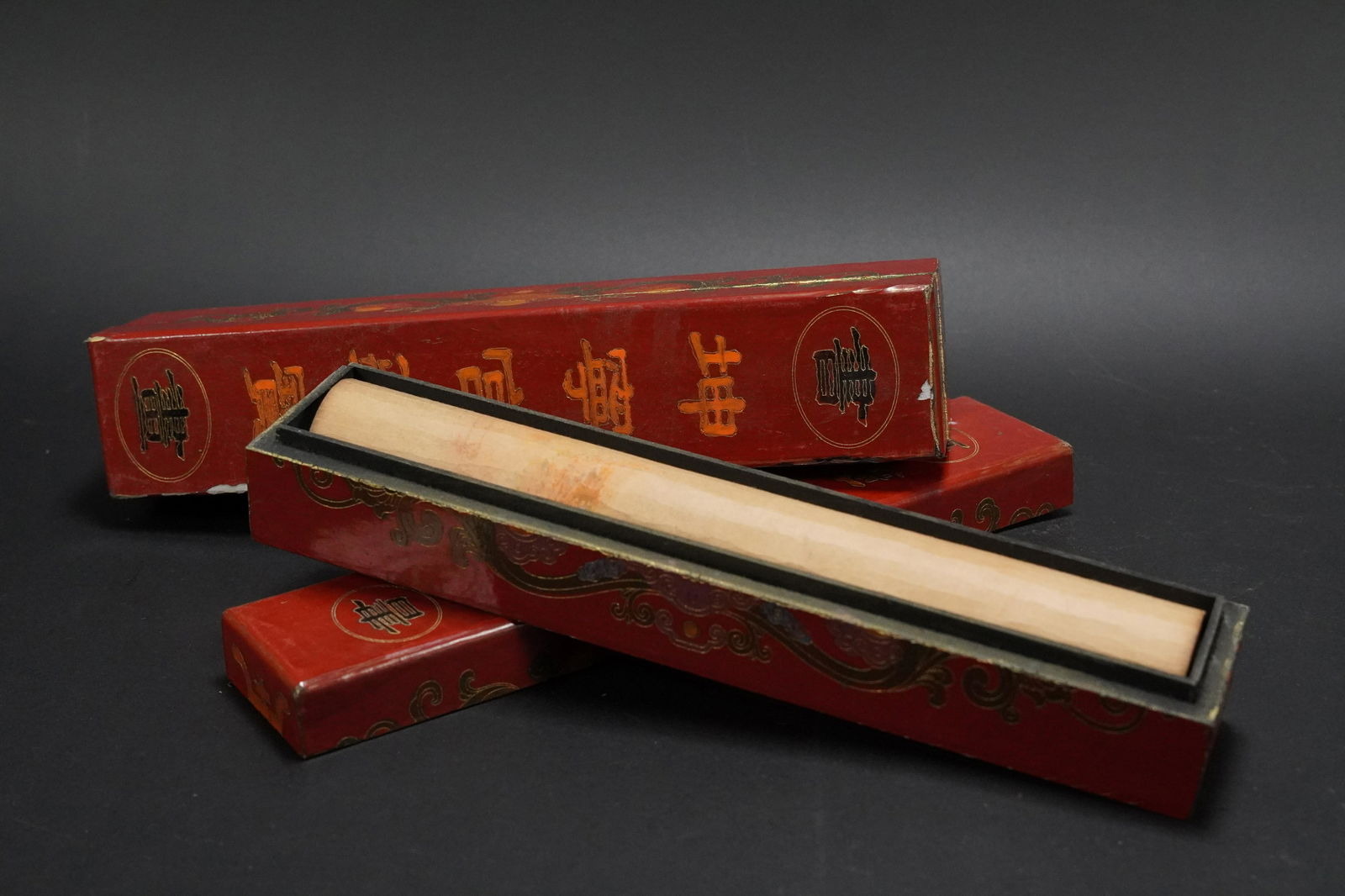 2 pcs Chinese scrolls (1 of 6)