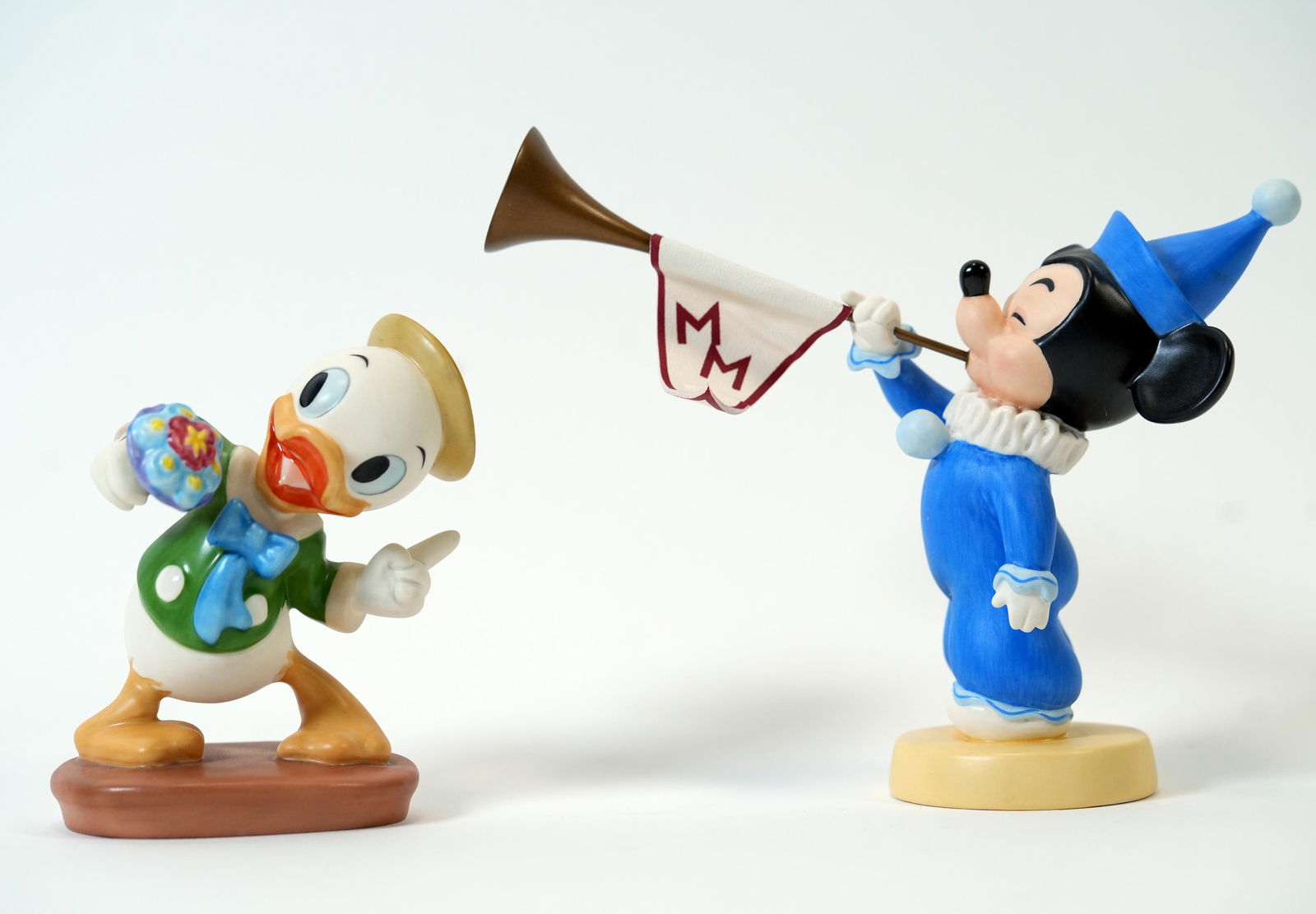 2 pcs WDCC fine figures (1 of 9)