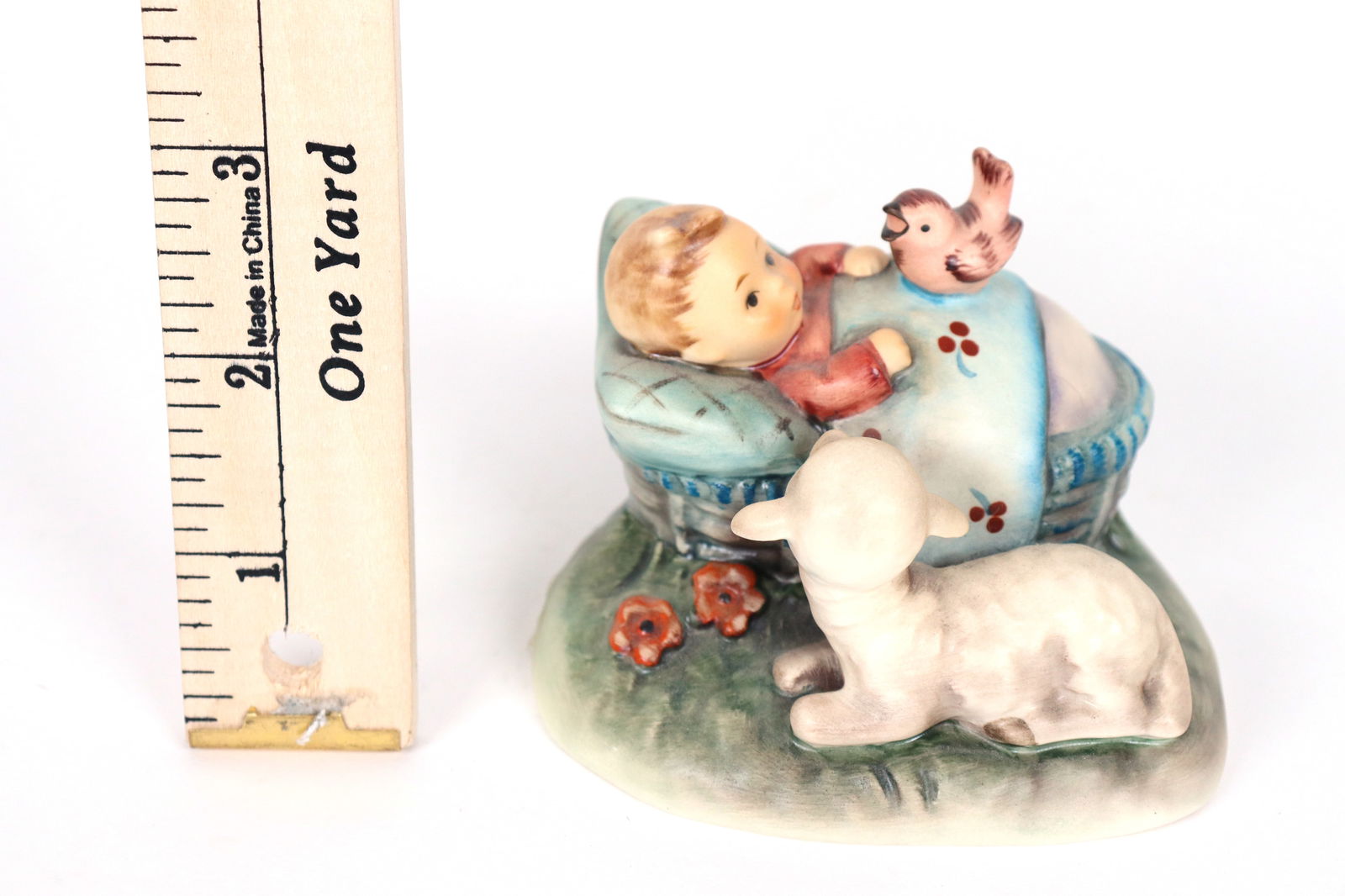 Goebel Hummel fine figure (1 of 5)