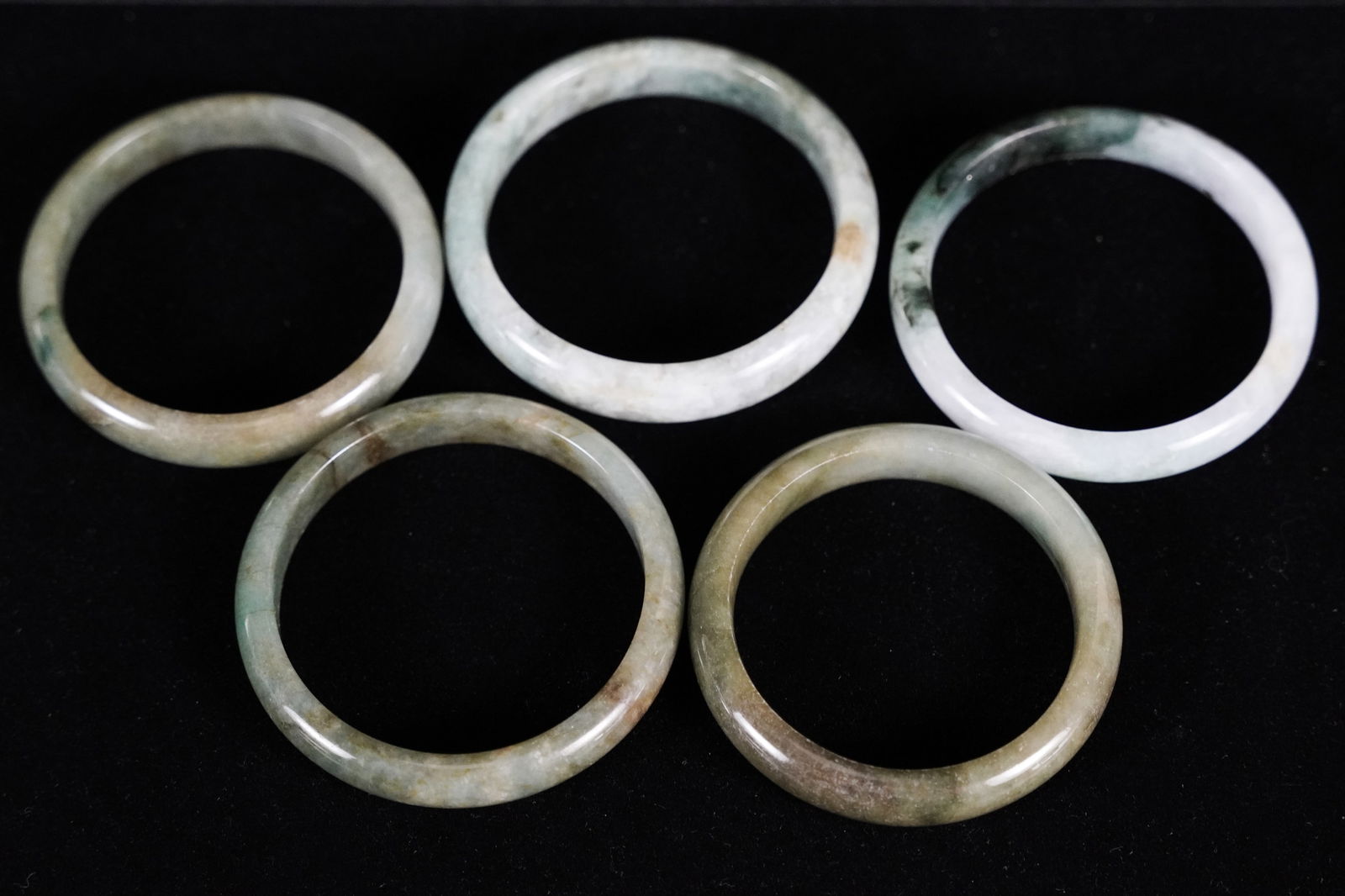 5 pcs Chinese jadeite bangles (1 of 7)
