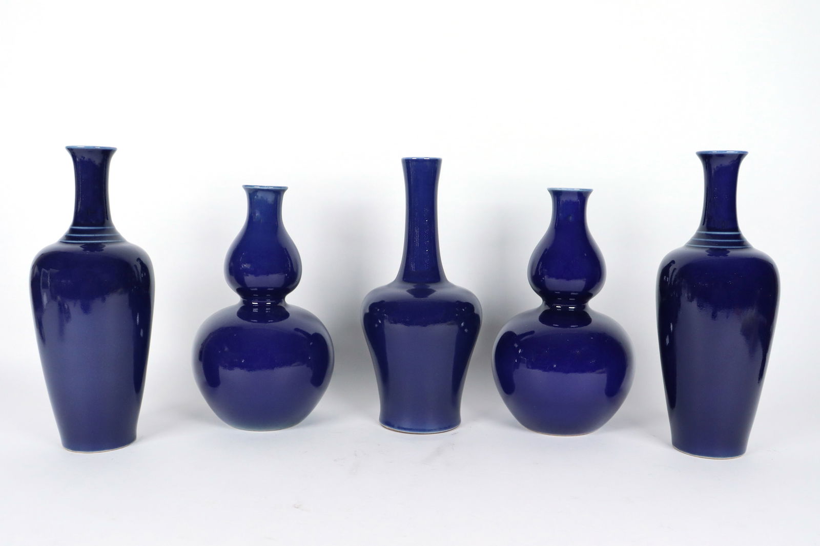 5 pcs Chinese porcelain vase (1 of 7)