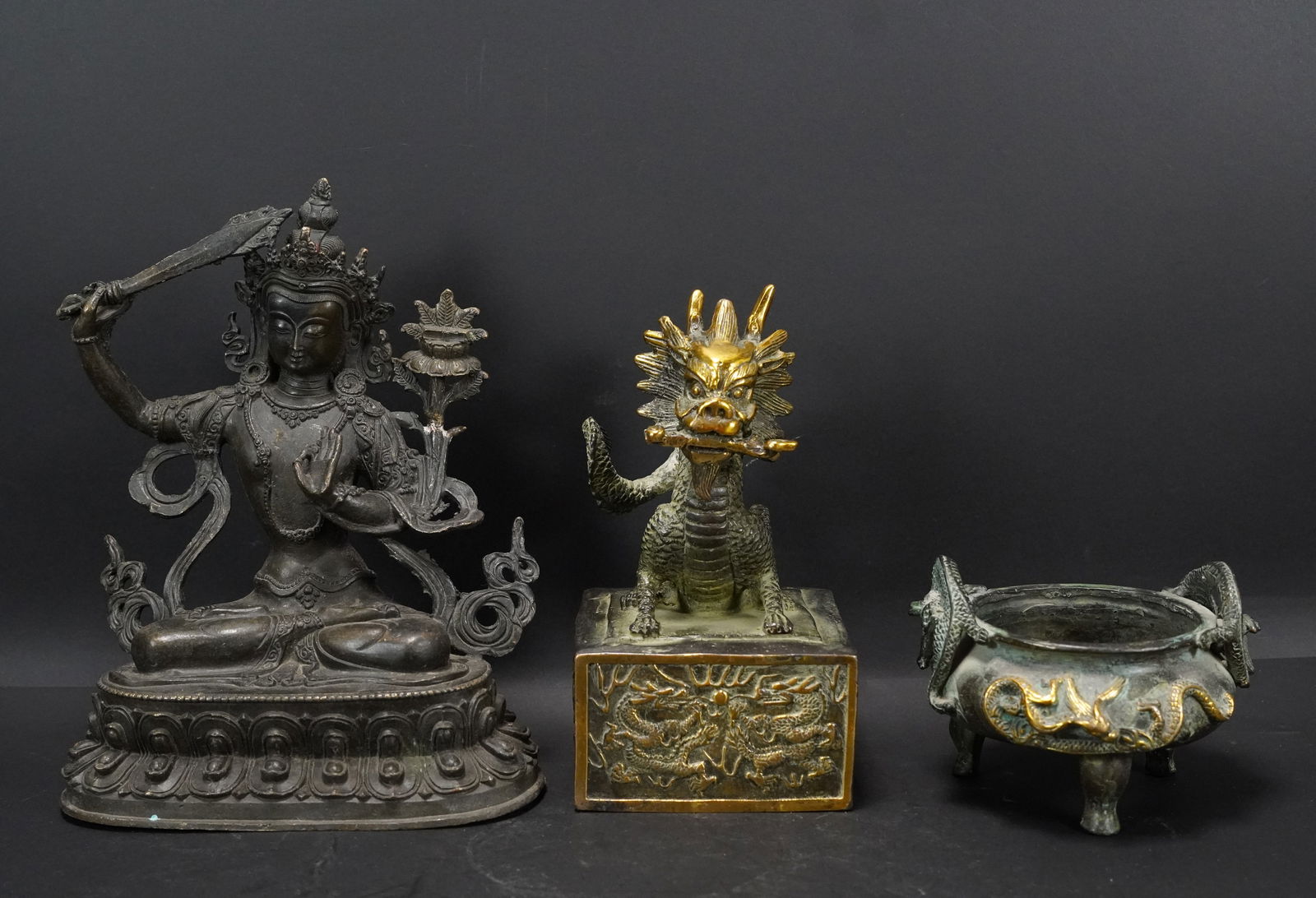 3 pcs Chinese metal items (1 of 10)