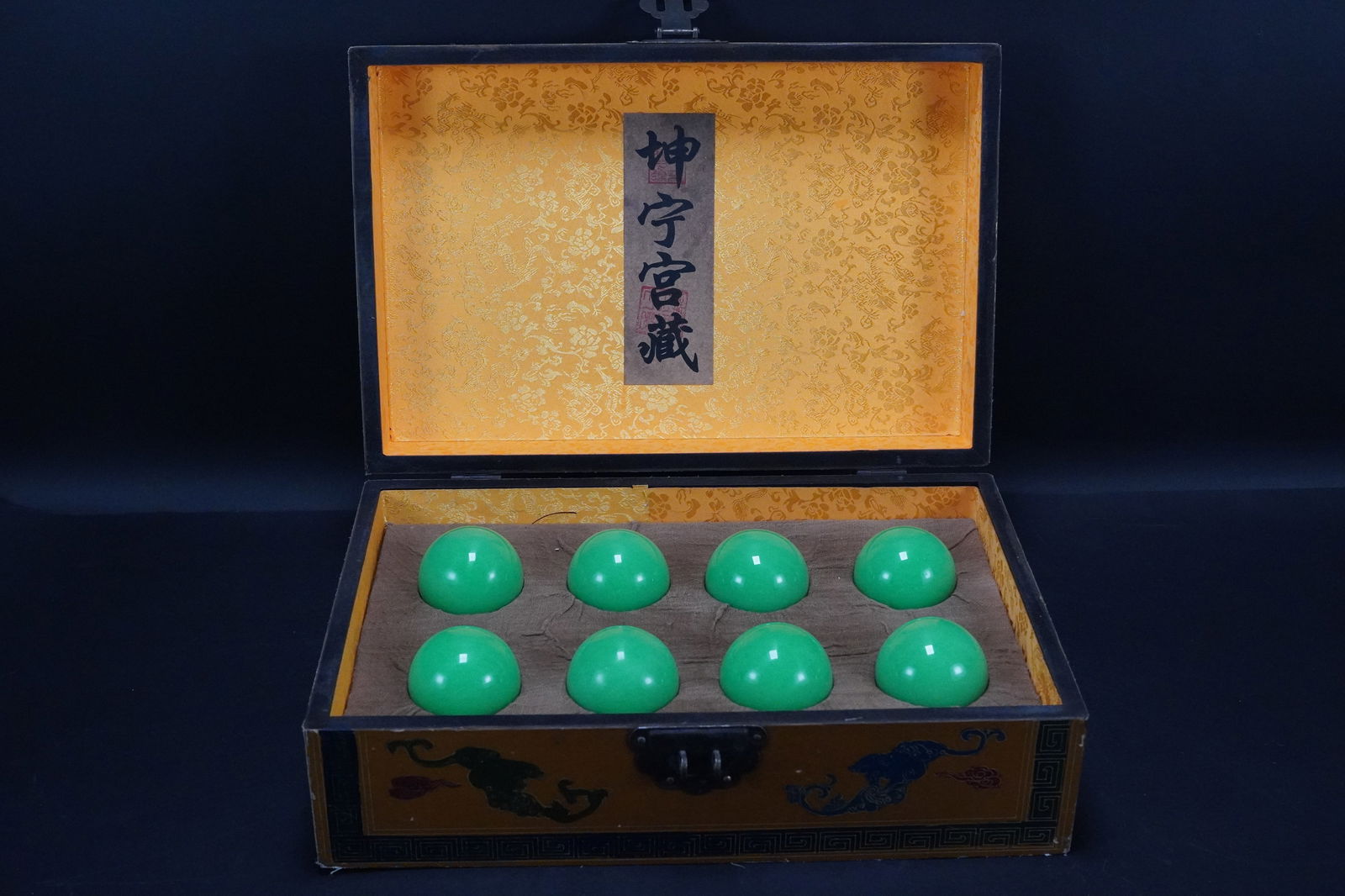8 pcs Chinese glow balls (1 of 6)