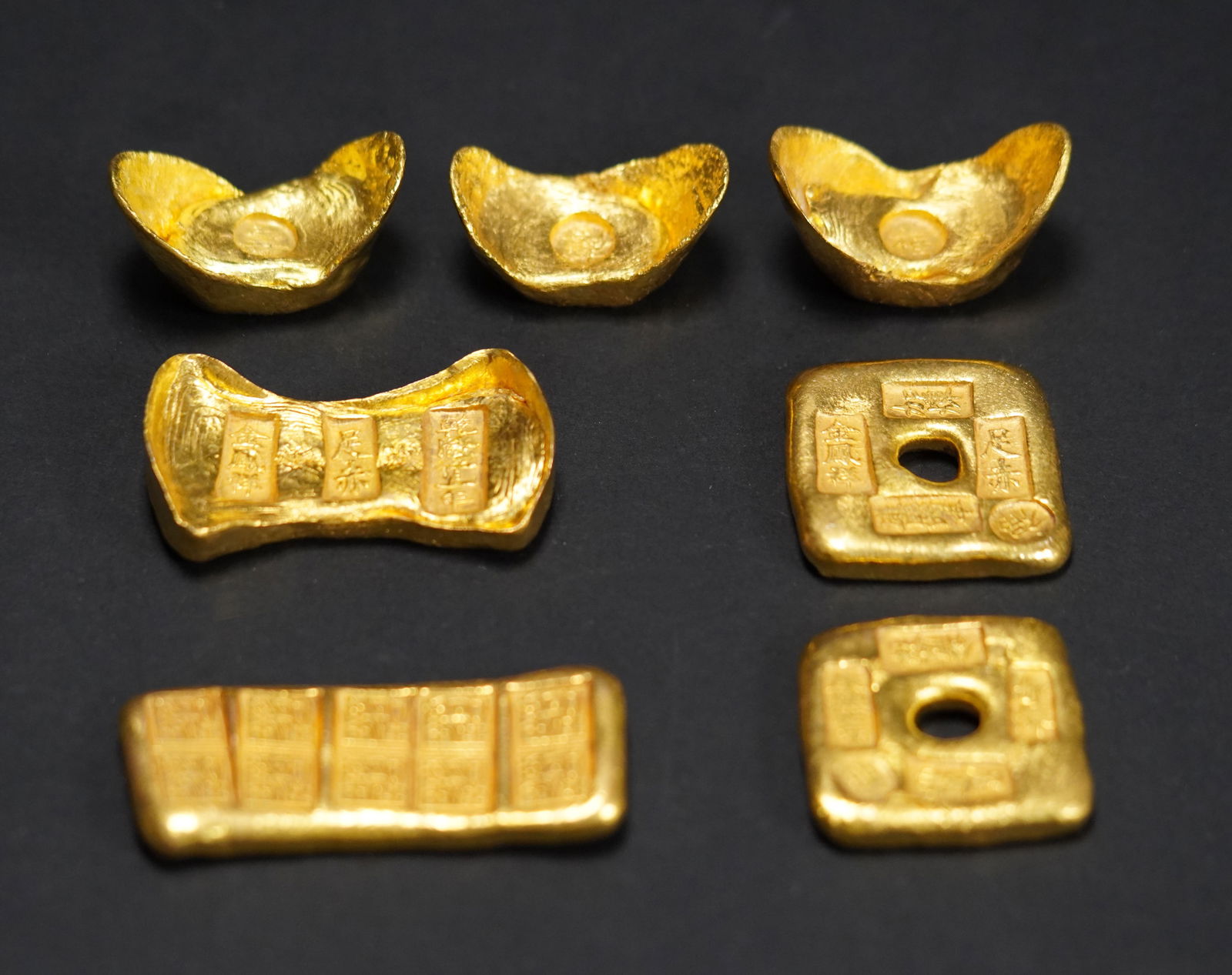7 pcs Chinese ingots non graded (1 of 6)