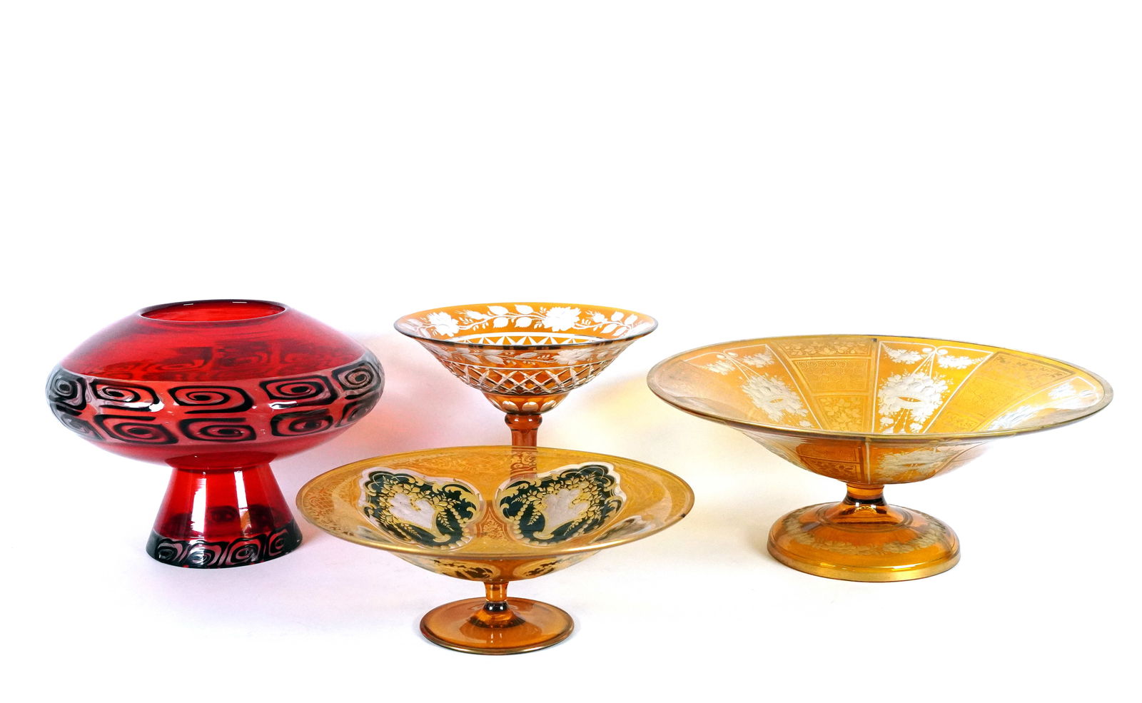 4 pcs European glass items (1 of 6)