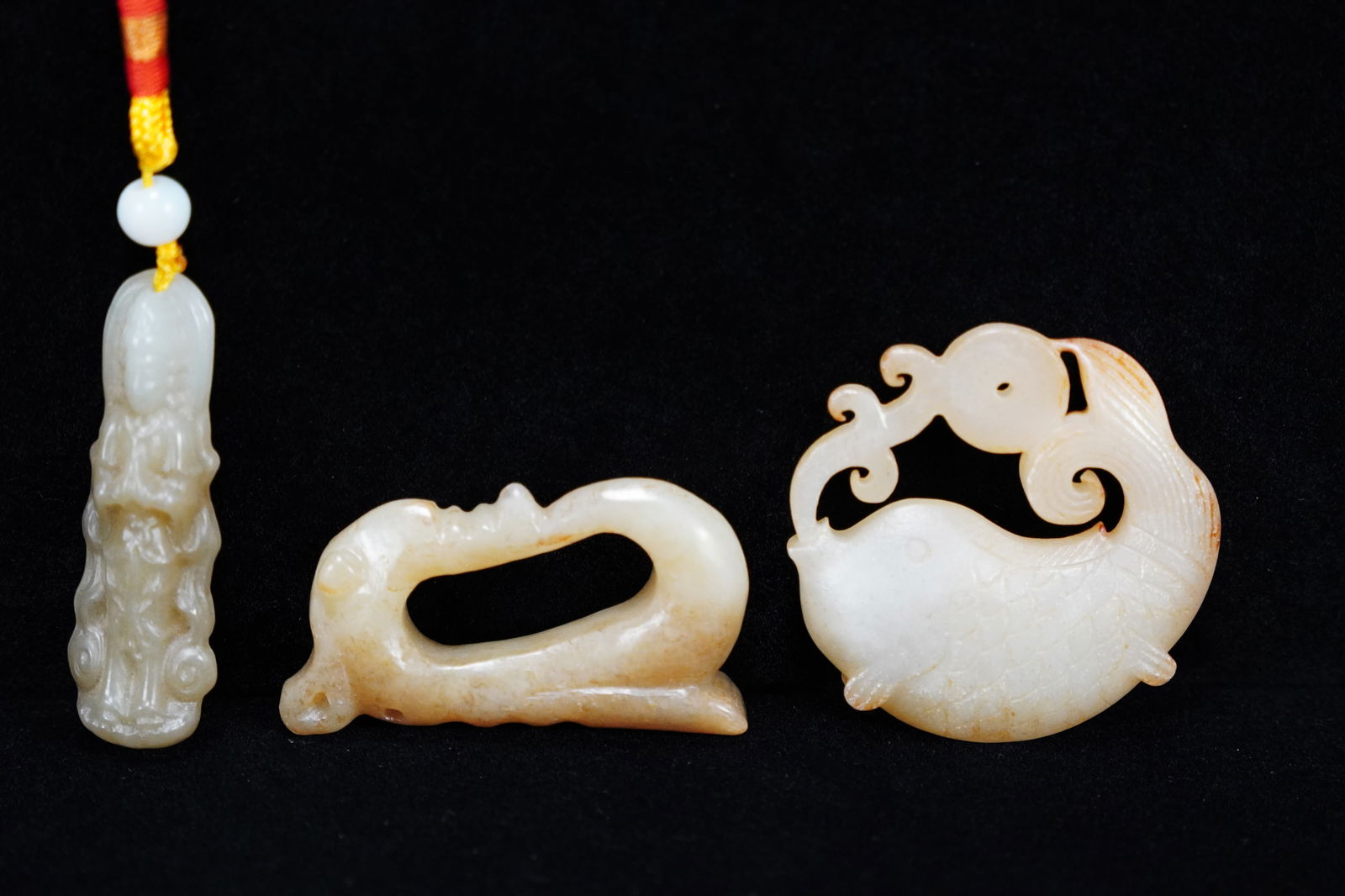 3 pcs Chinese jade ornaments (1 of 6)