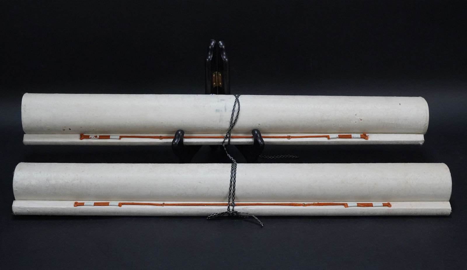 2 pcs Chinese long scrolls (1 of 6)
