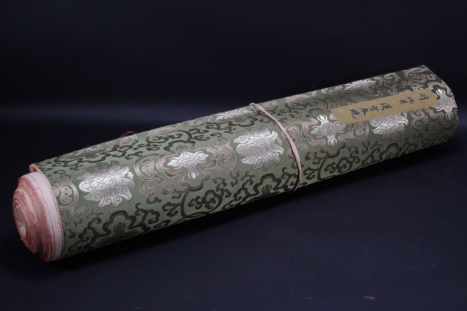 Chinese large heavy scroll (1 of 8)