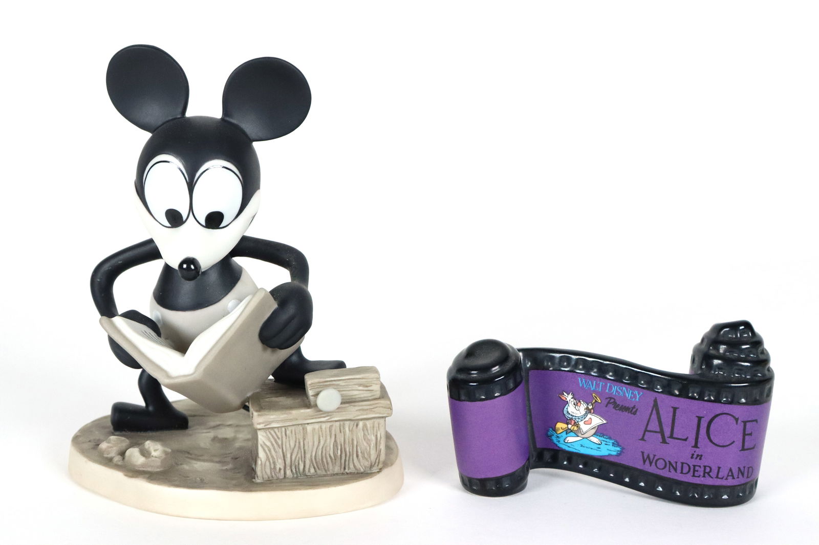 2 pcs WDCC Disney figure (1 of 7)