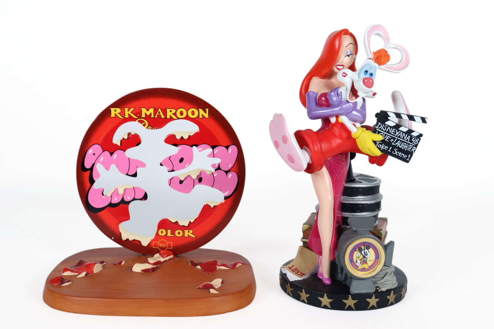 2 pcs fine Disney figures (1 of 7)