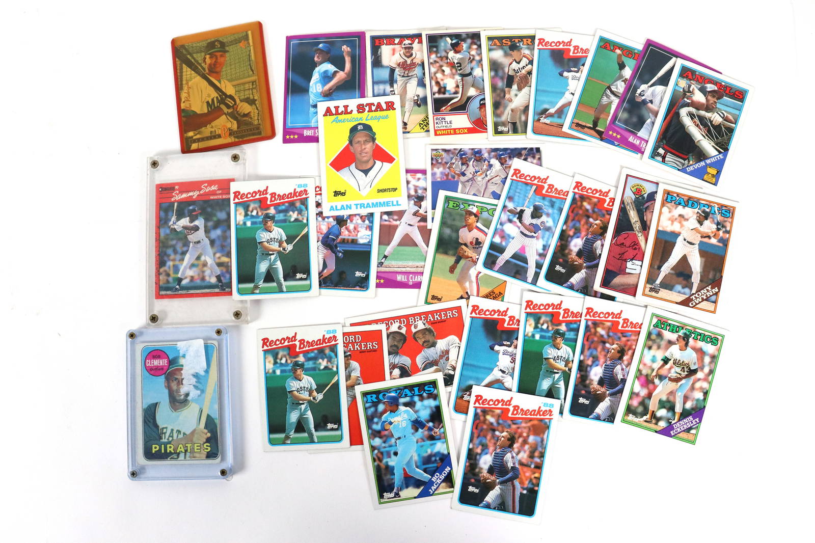 Lots Of Baseball Cards Auction