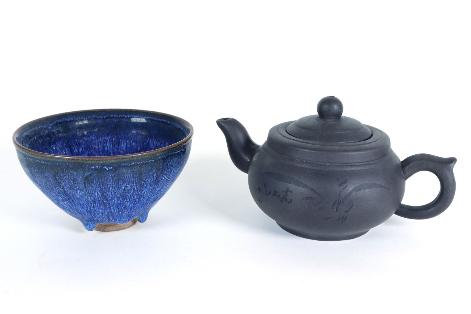 2 pcs Chinese tea items (1 of 6)