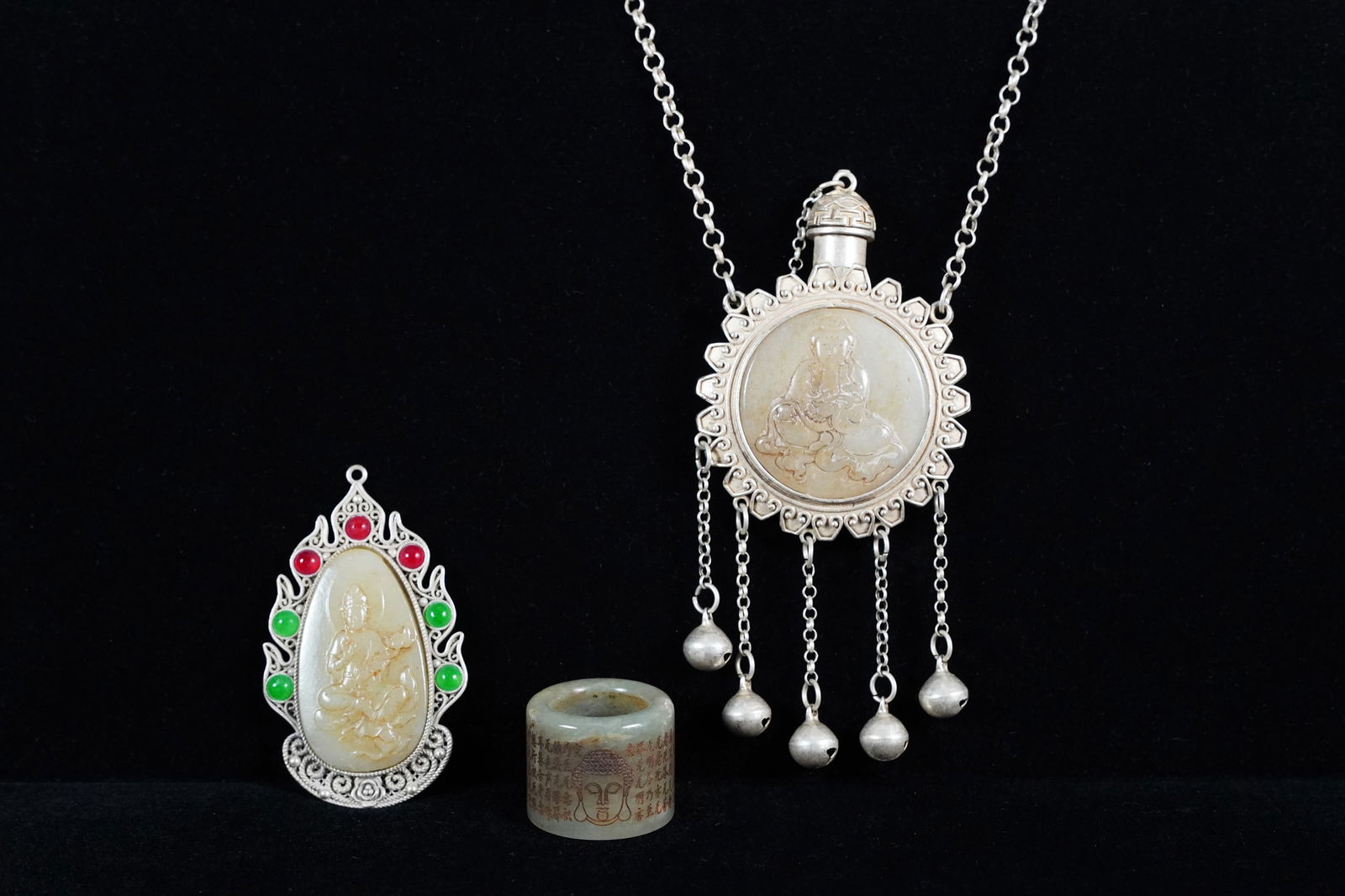 3 pcs Chinese jade items (1 of 7)