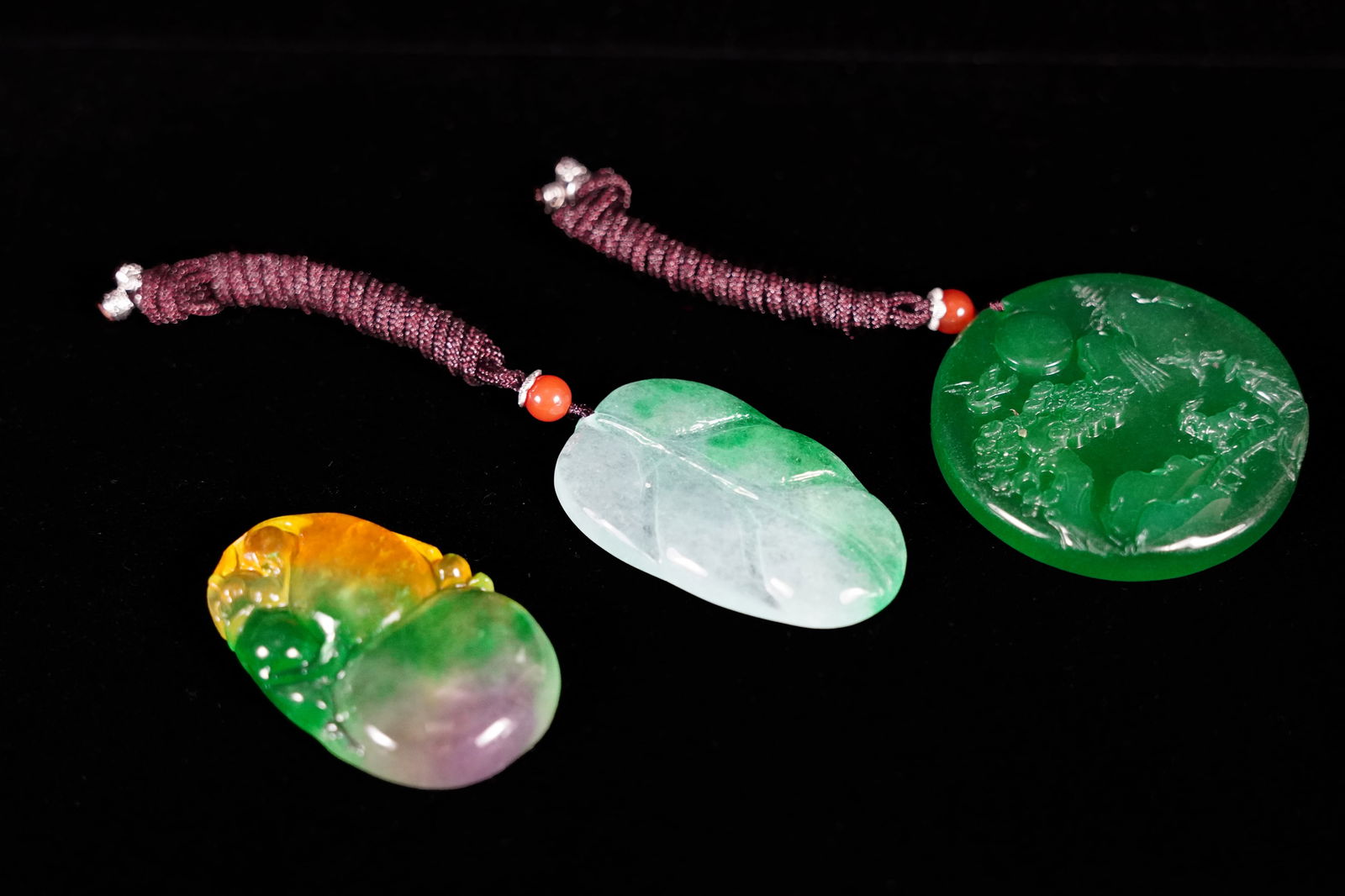 3 pcs Chinese jadeite items (1 of 6)