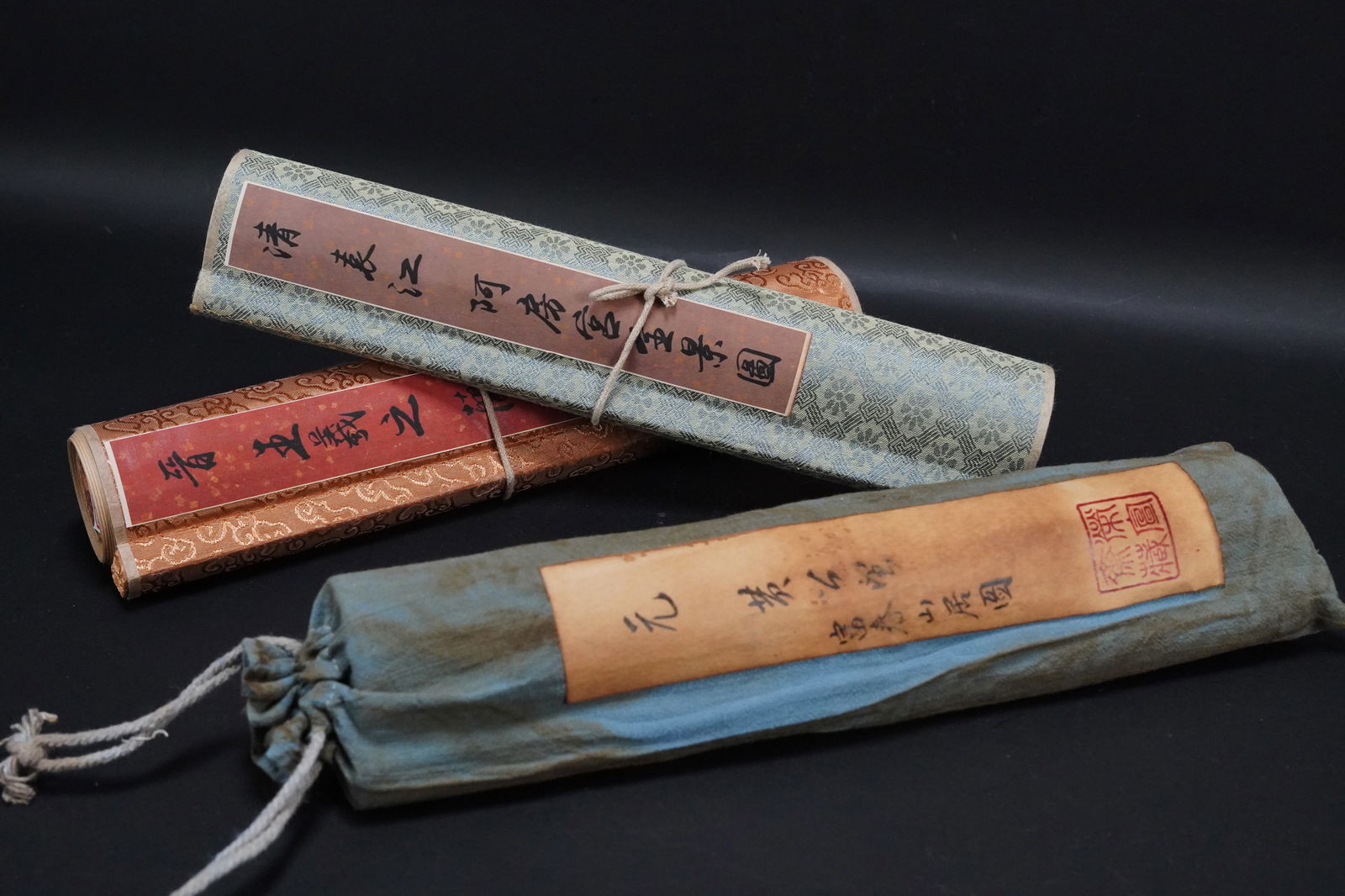 3 pcs Chinese long scrolls (1 of 7)