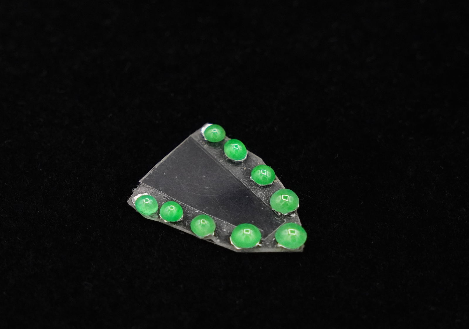 Lots of Chinese jadeite items (1 of 4)