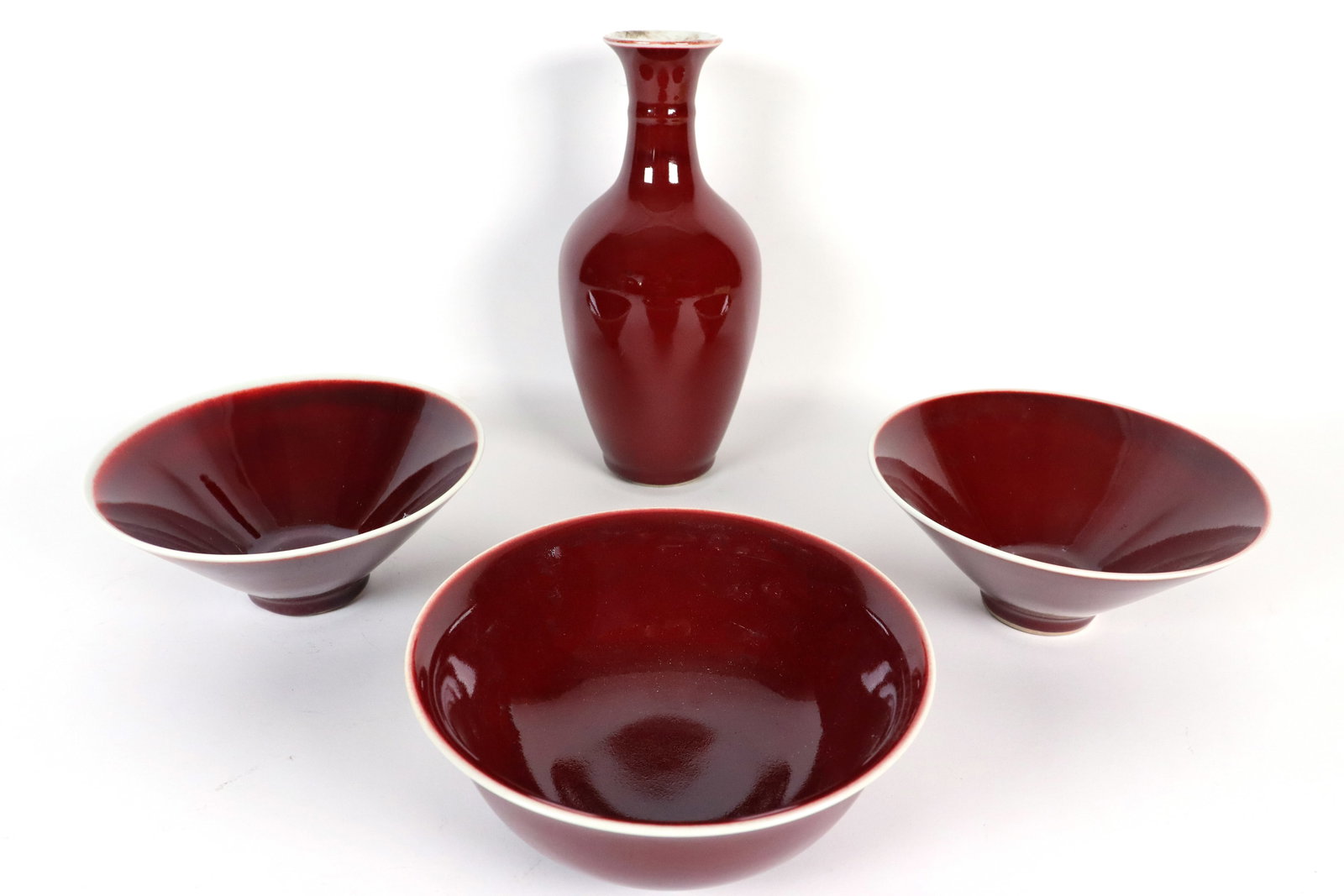 4 pcs Chinese porcelain items (1 of 6)