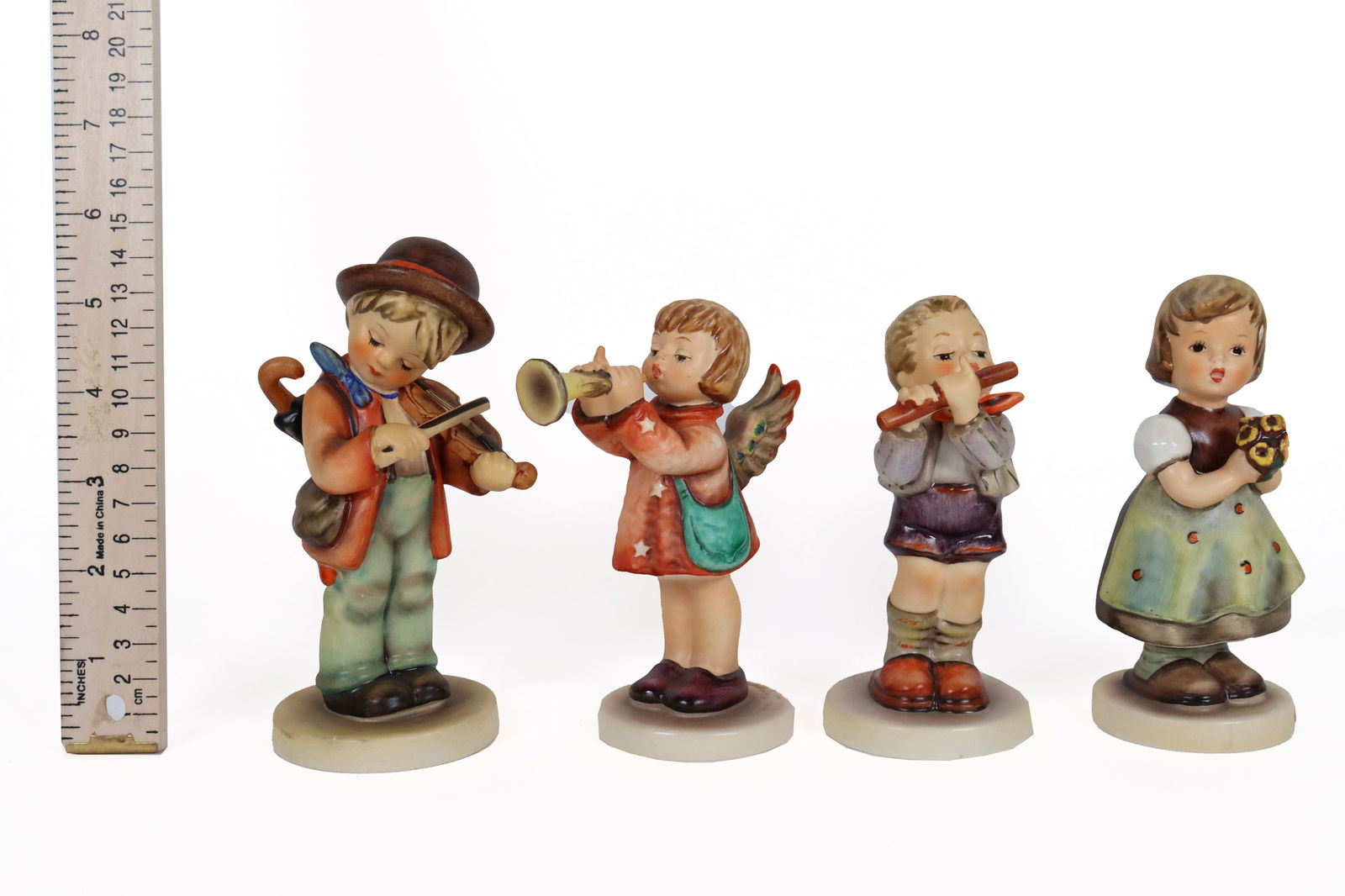 4 pcs Goebel Hummels: 4 pcs Goebel Hummels. W. Germany.