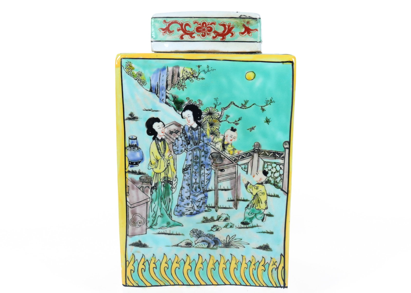 Chinese fine square vase: Chinese fine square vase. H: 12" x W: 7."