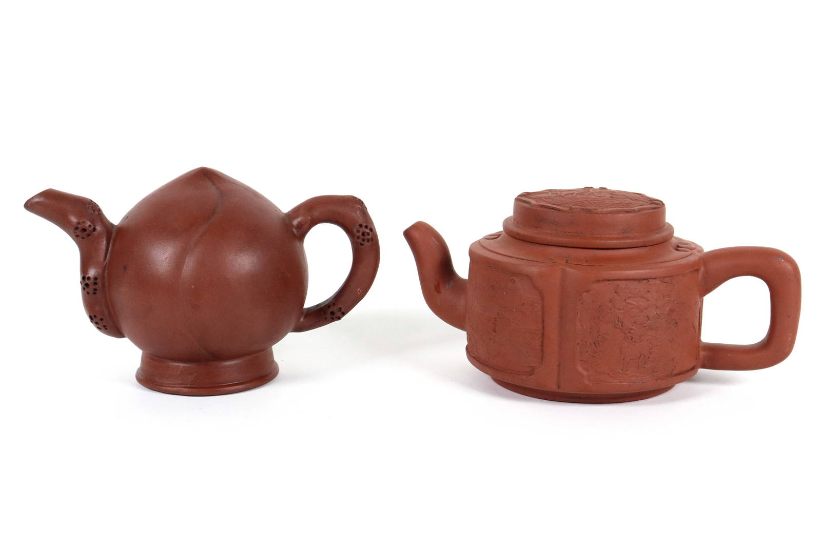 2 Pcs Chinese Clay Teapots Auction