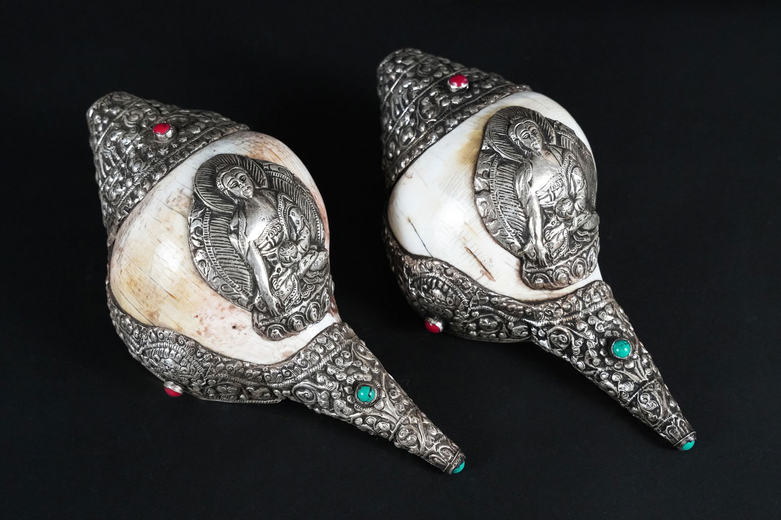 2 Tibetan fine conch (1 of 7)