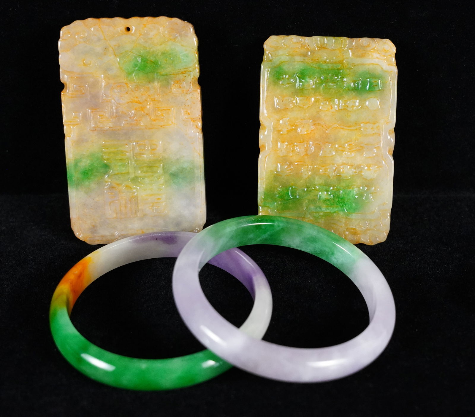 4 pcs Chinese jadeite items (1 of 7)