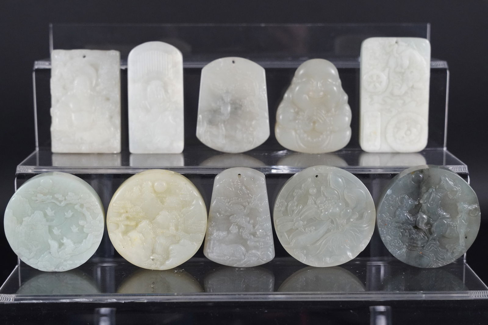 Lots Chinese jade plaques (1 of 7)