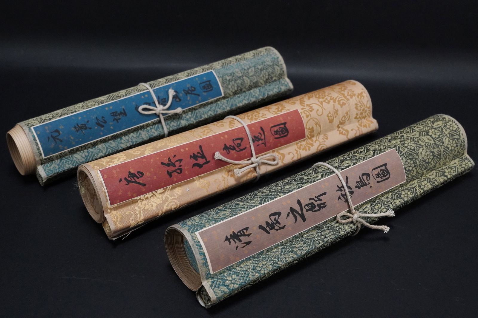 3 Chinese fine scrolls (1 of 7)