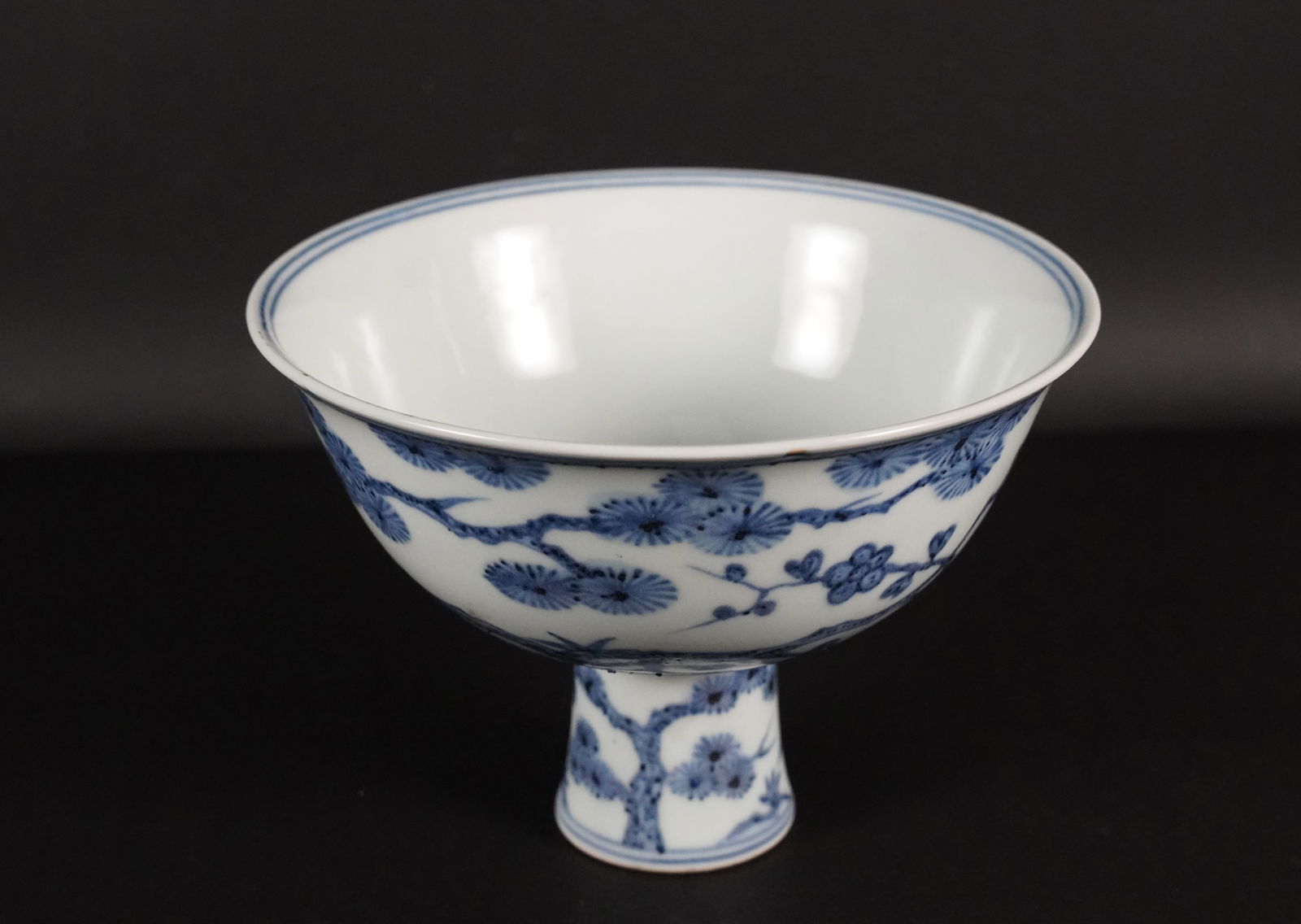 Chinese large b/w cup (1 of 6)