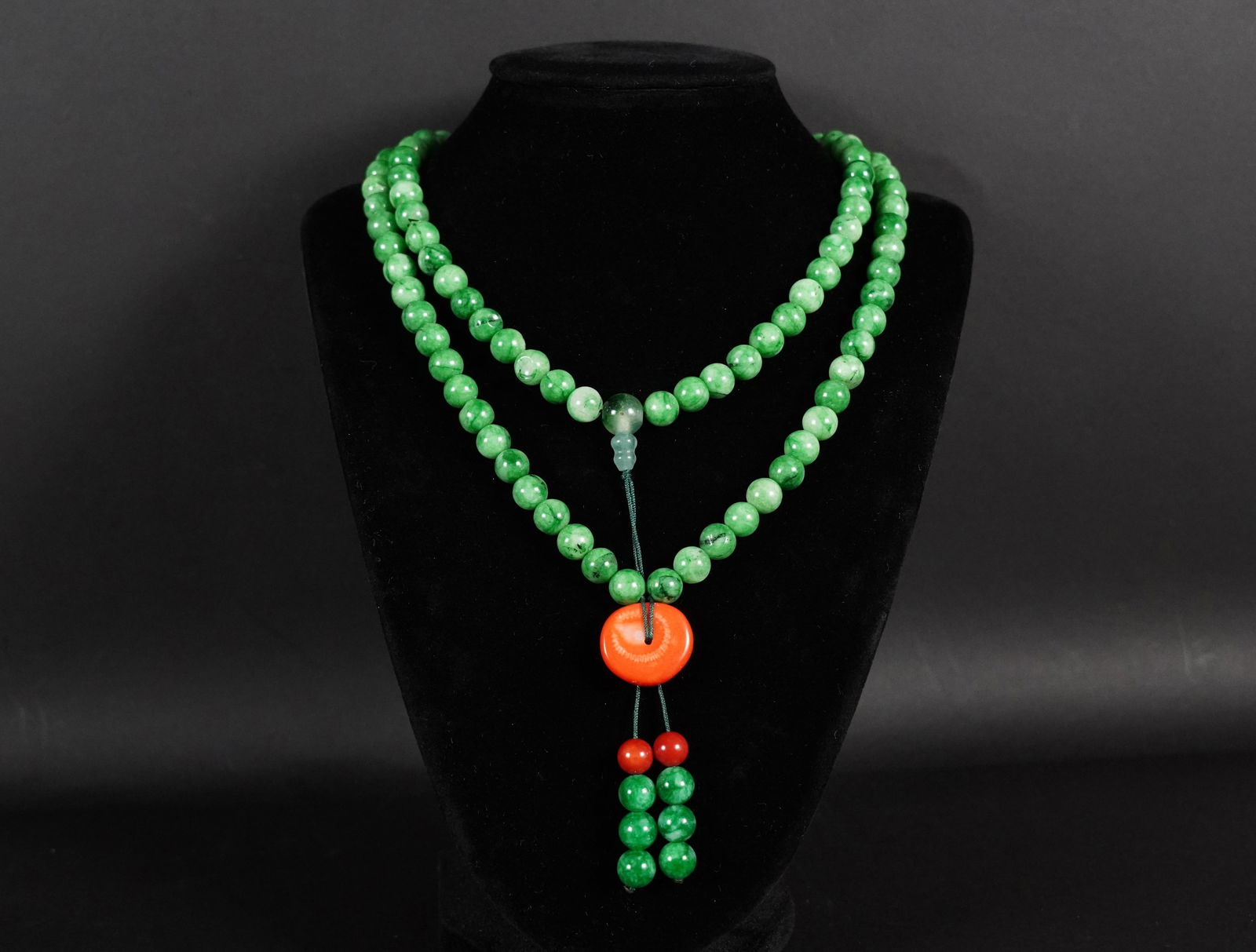 Chinese long beaded necklace (1 of 6)