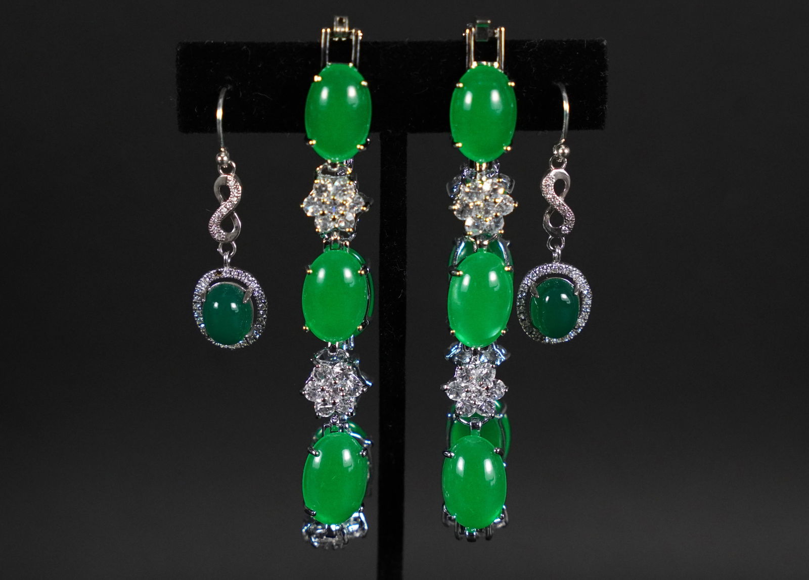 Lots Chinese stone items (1 of 7)