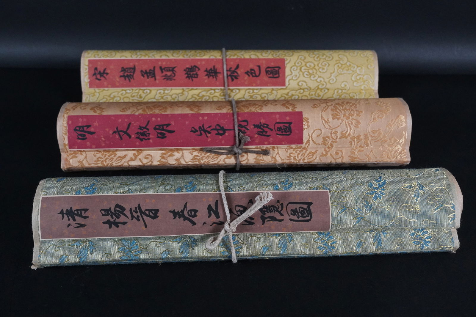 3 Chinese fine scrolls (1 of 11)
