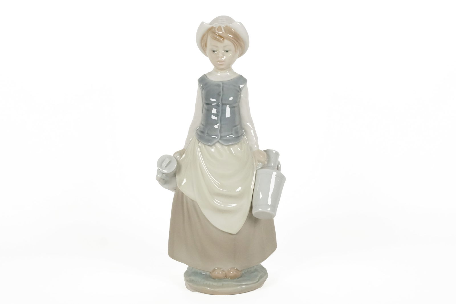 Lladro tall boy figurine (1 of 7)